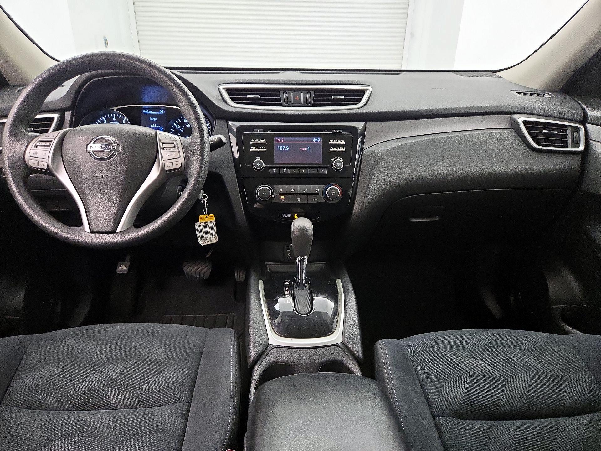 Thumbnail: 2016 Nissan Rogue - 9