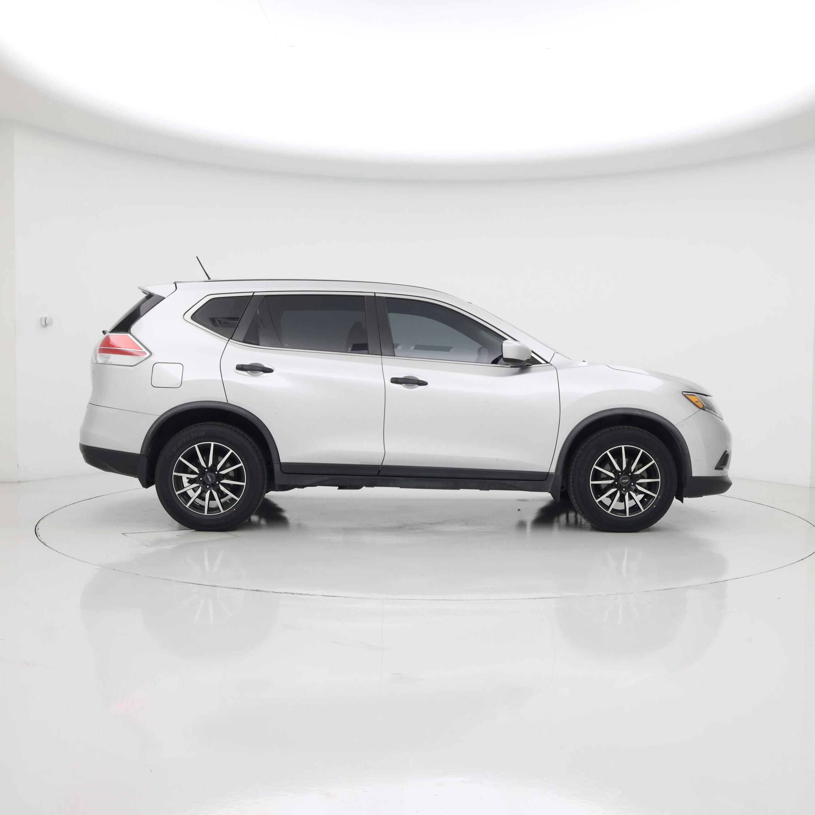 Thumbnail: 2016 Nissan Rogue - 7