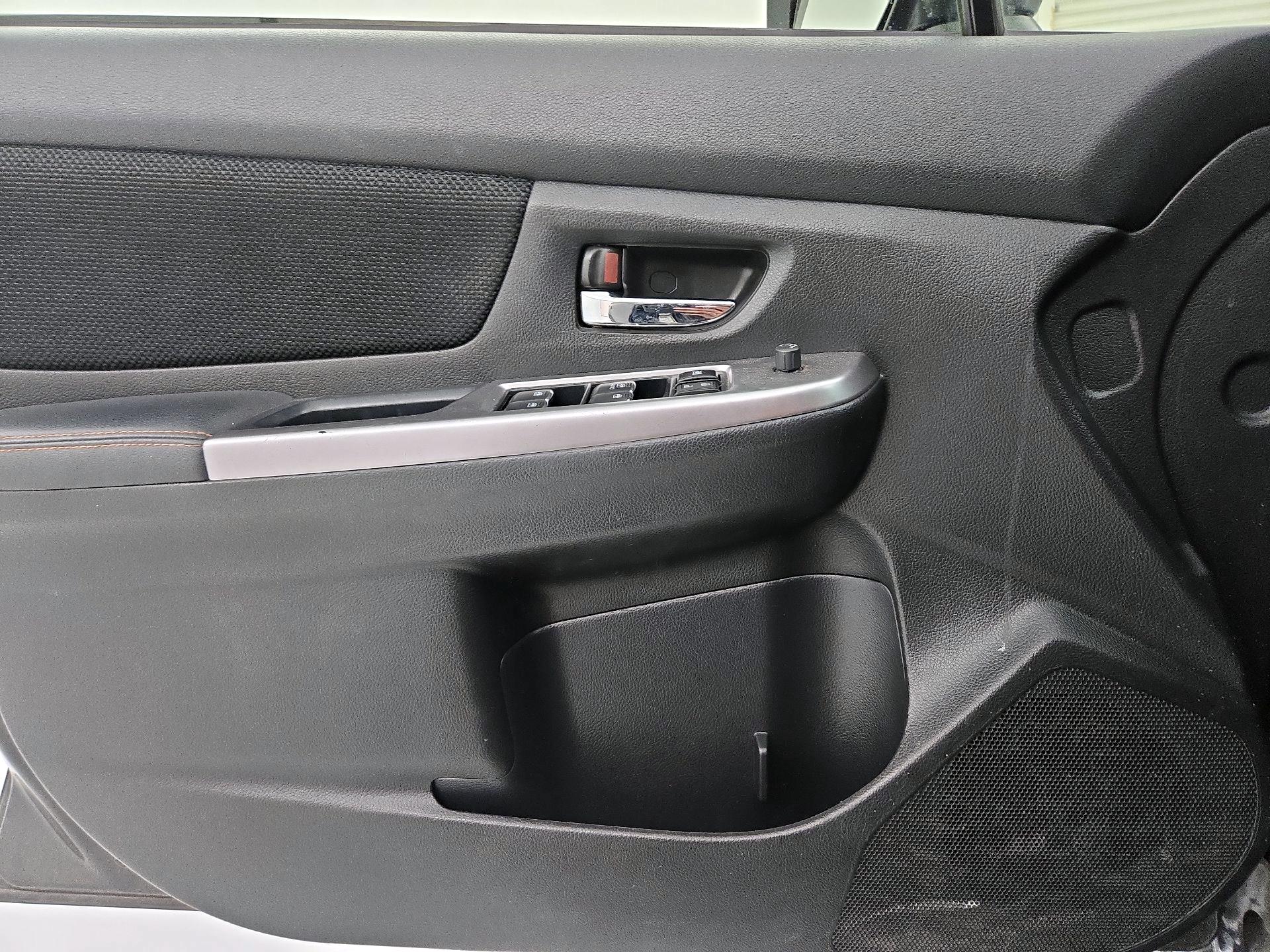 Thumbnail: 2017 Subaru Crosstrek - 12