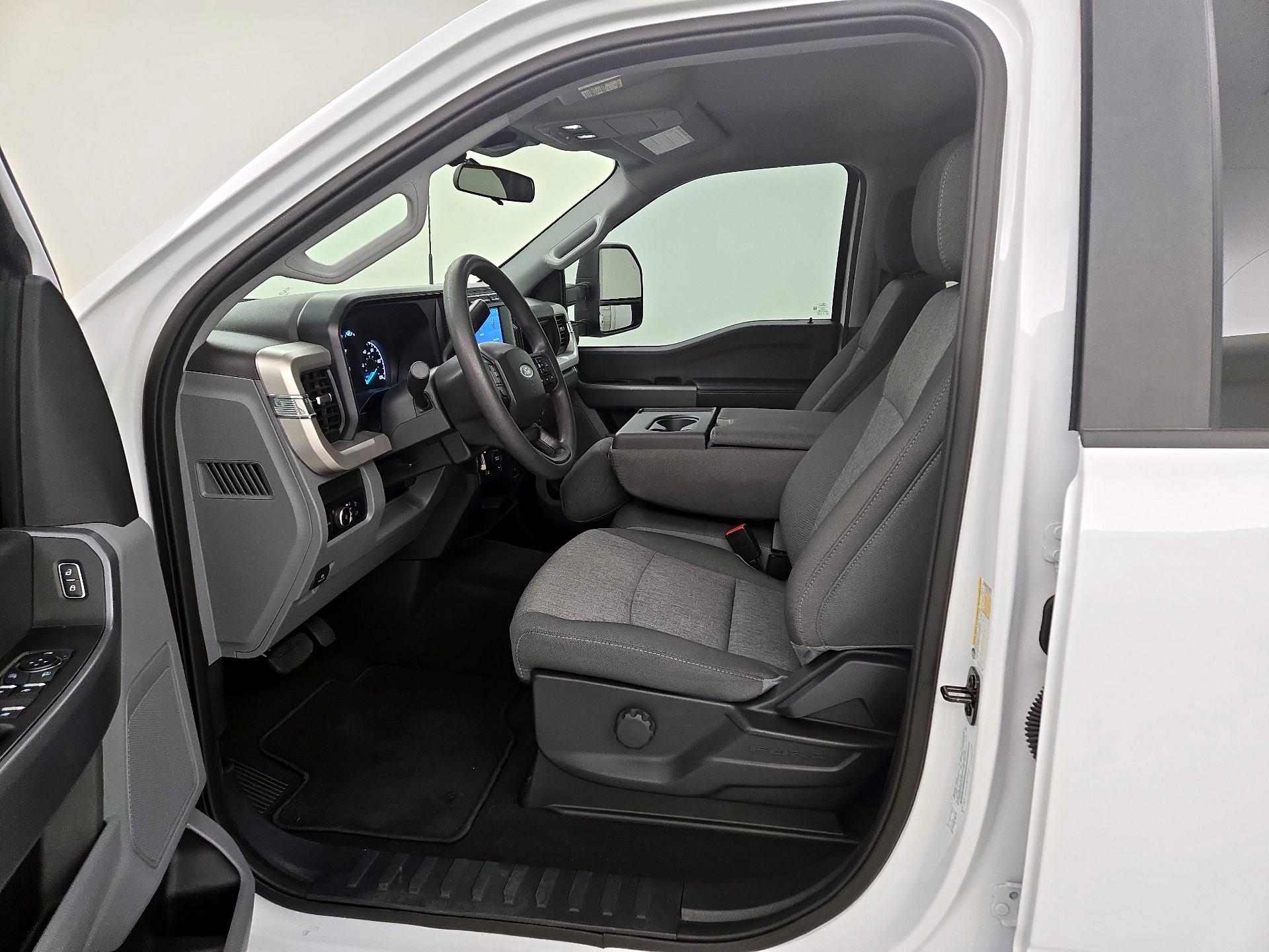 Thumbnail: 2024 Ford F-250 - 9