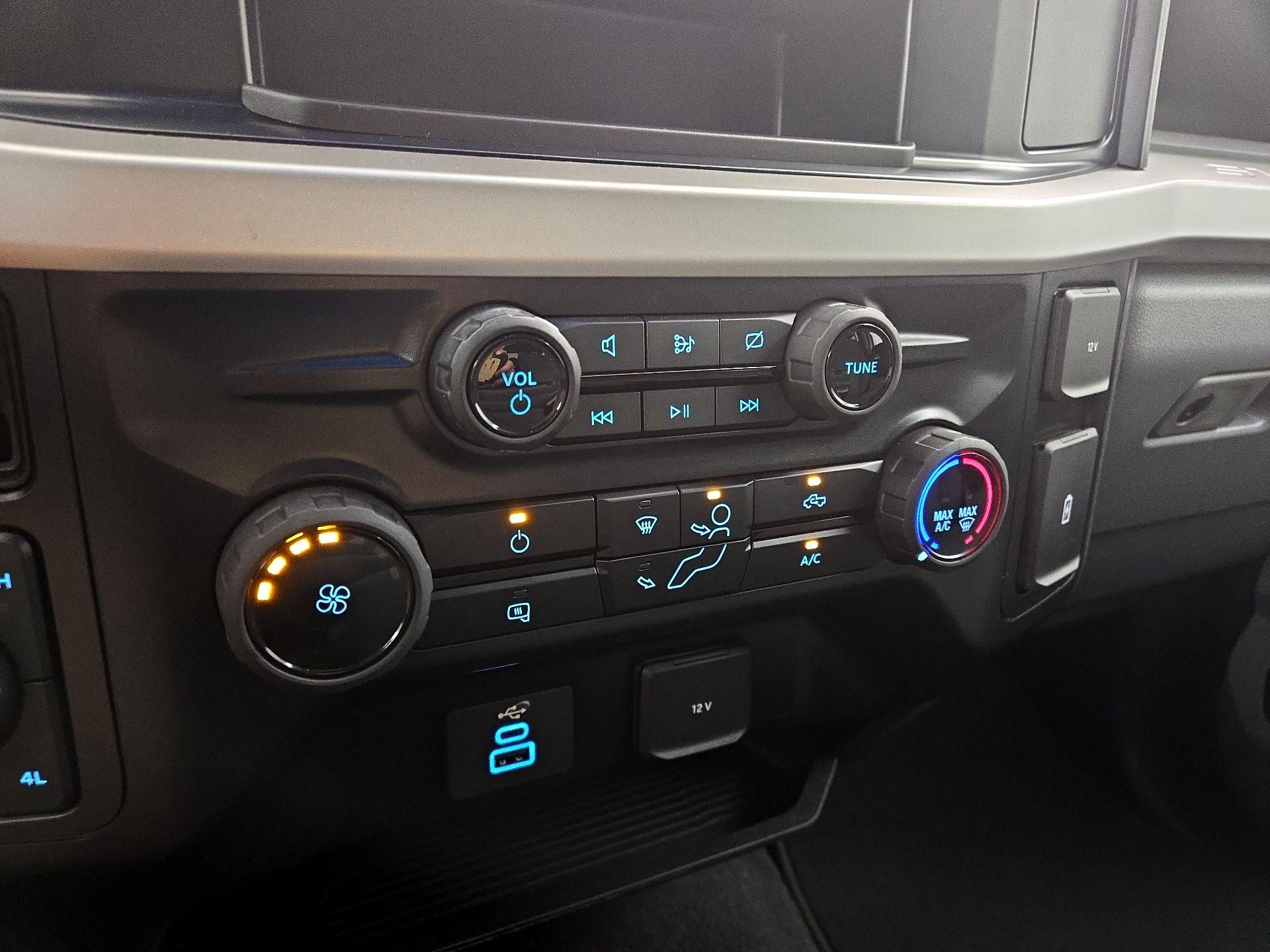 Thumbnail: 2024 Ford F-250 - 14