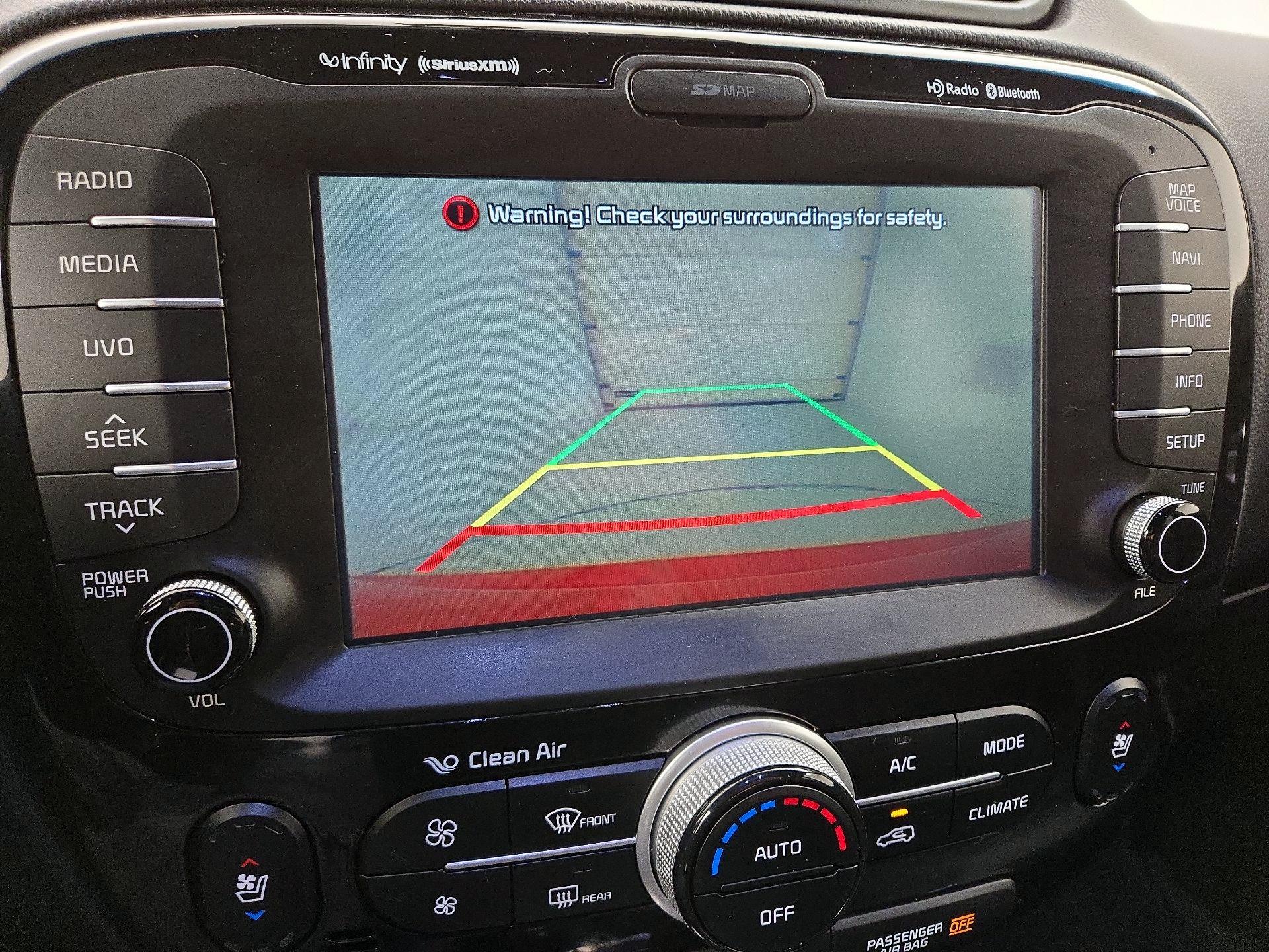 Thumbnail: 2014 Kia Soul - 15