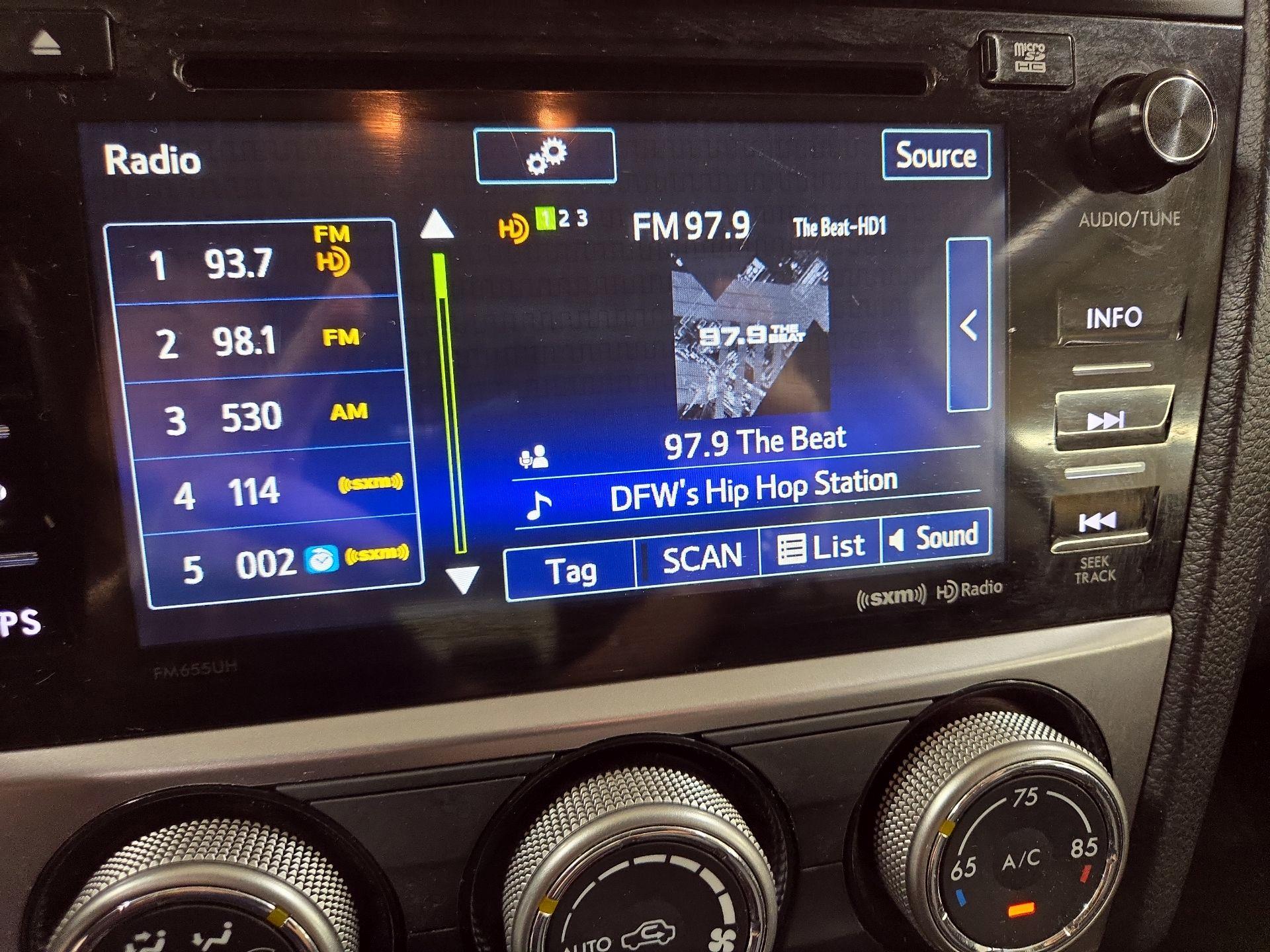 Thumbnail: 2016 Subaru XV Crosstrek - 14