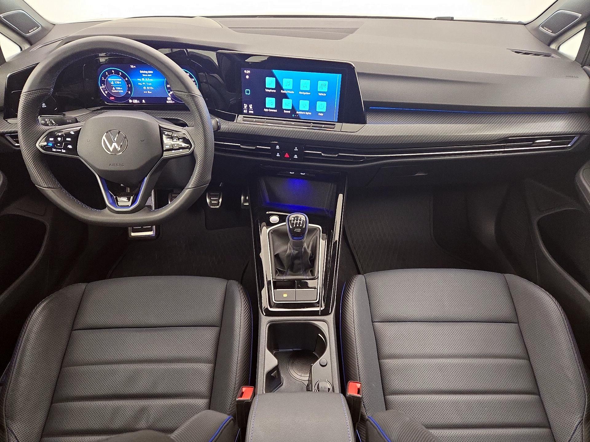 Thumbnail: 2024 Volkswagen Golf - 9