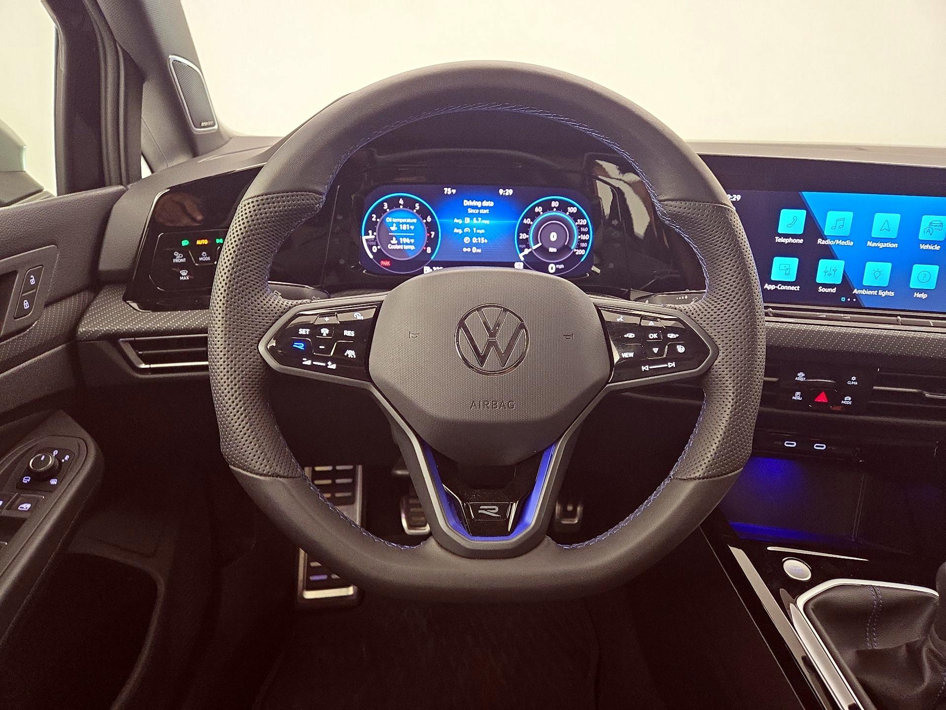 Thumbnail: 2024 Volkswagen Golf - 10