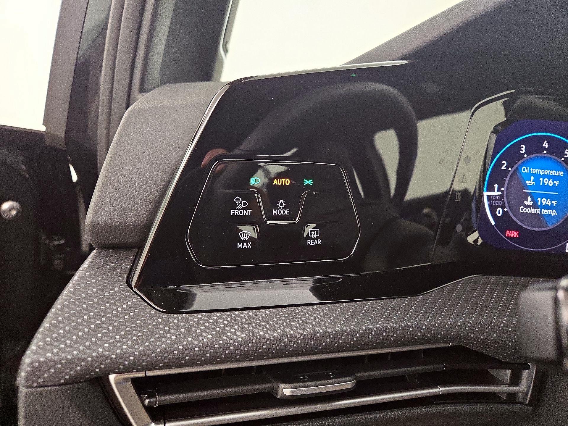 Thumbnail: 2024 Volkswagen Golf - 13