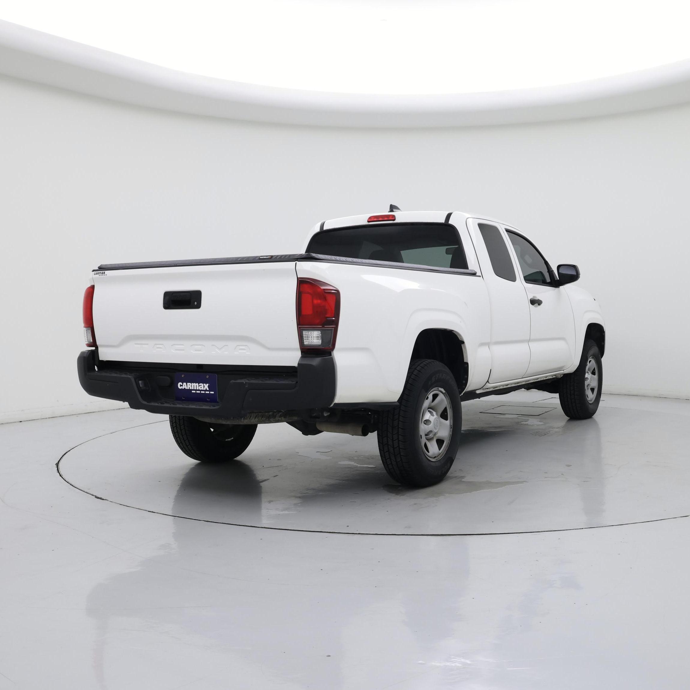 Thumbnail: 2022 Toyota Tacoma - 8