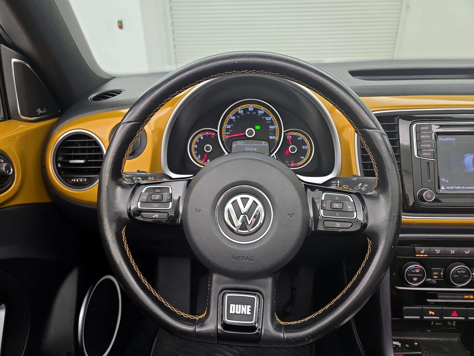 Thumbnail: 2017 Volkswagen Beetle - 10