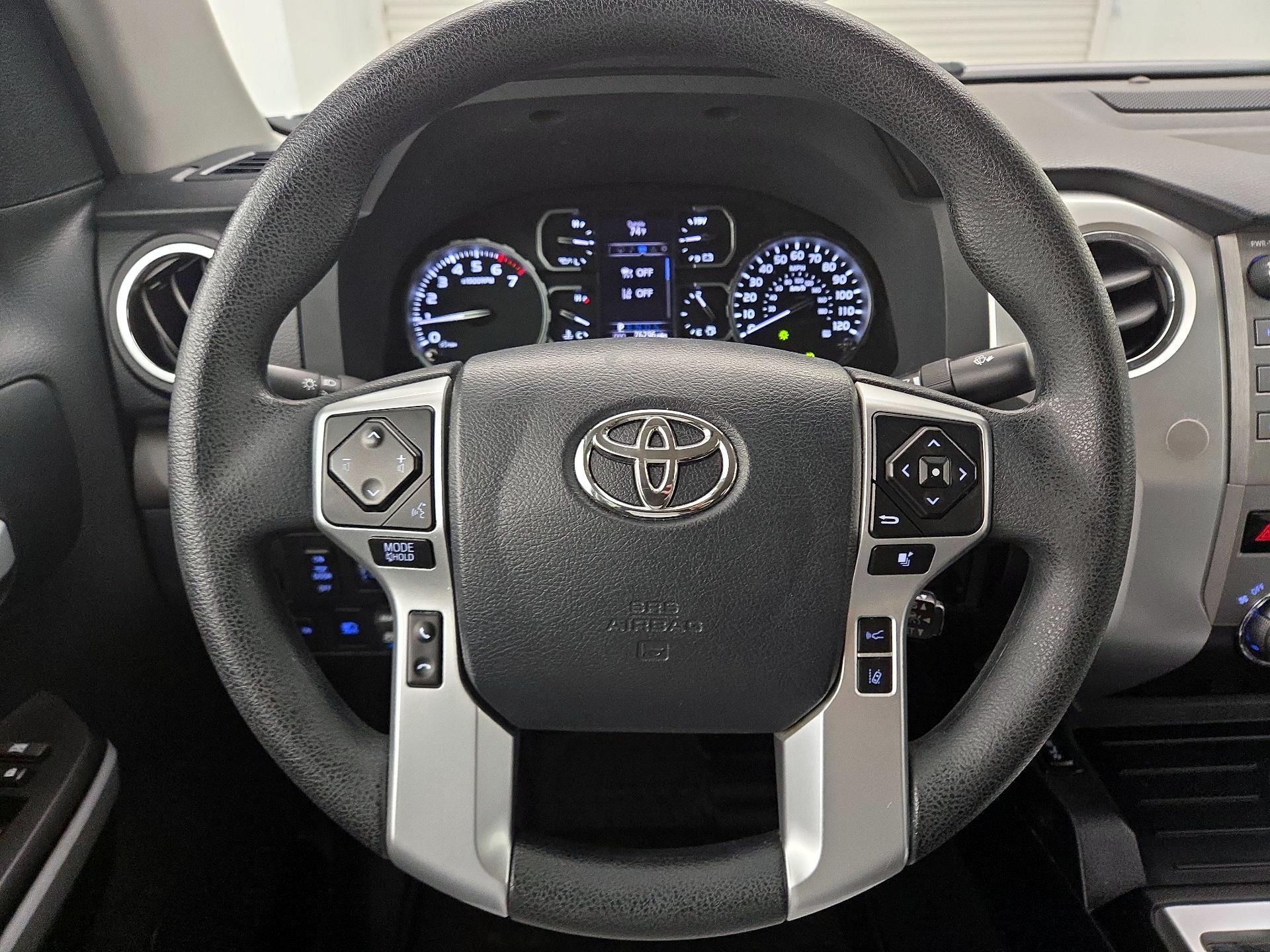 Thumbnail: 2018 Toyota Tundra - 10