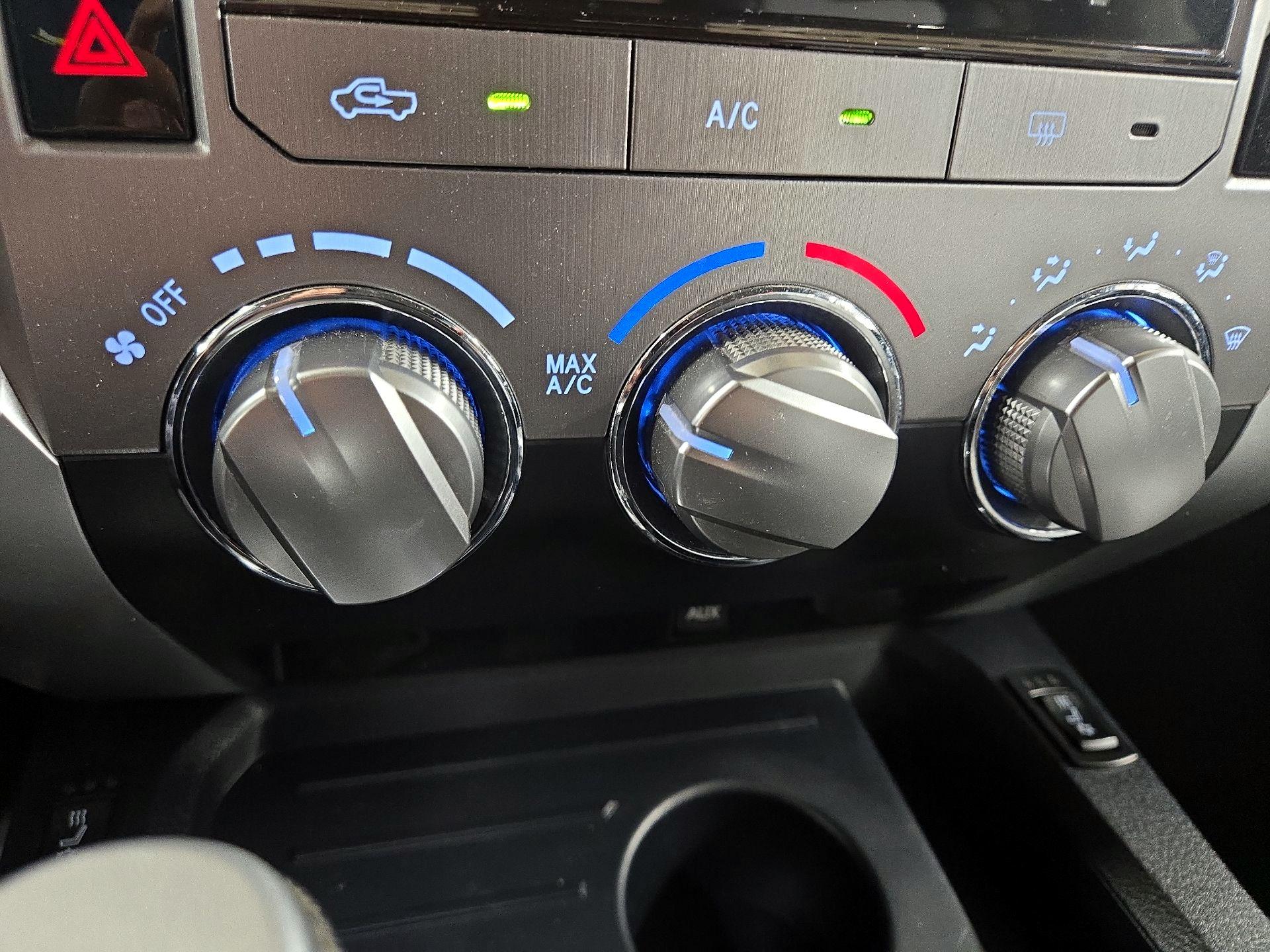 Thumbnail: 2018 Toyota Tundra - 16