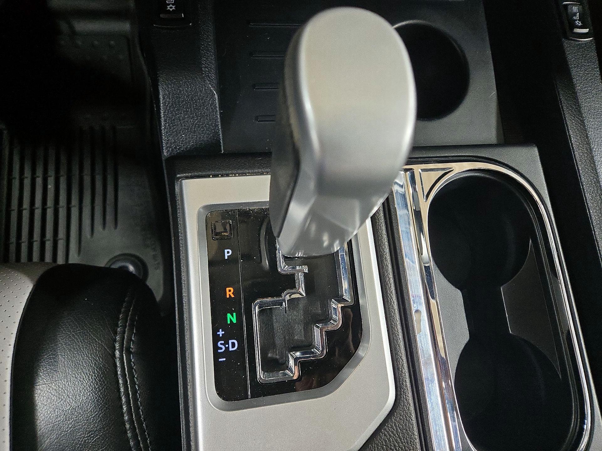 Thumbnail: 2018 Toyota Tundra - 17