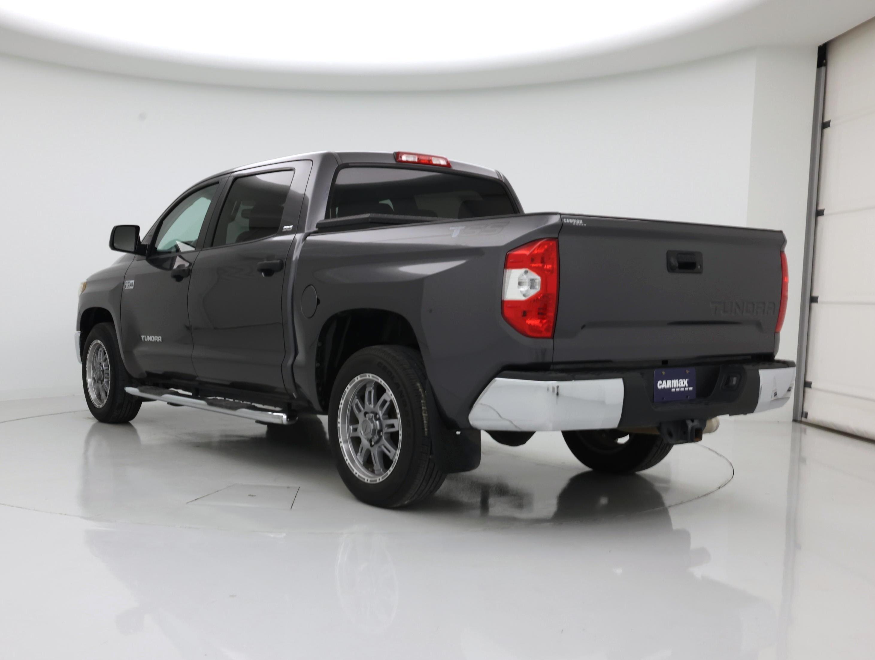 Thumbnail: 2018 Toyota Tundra - 2