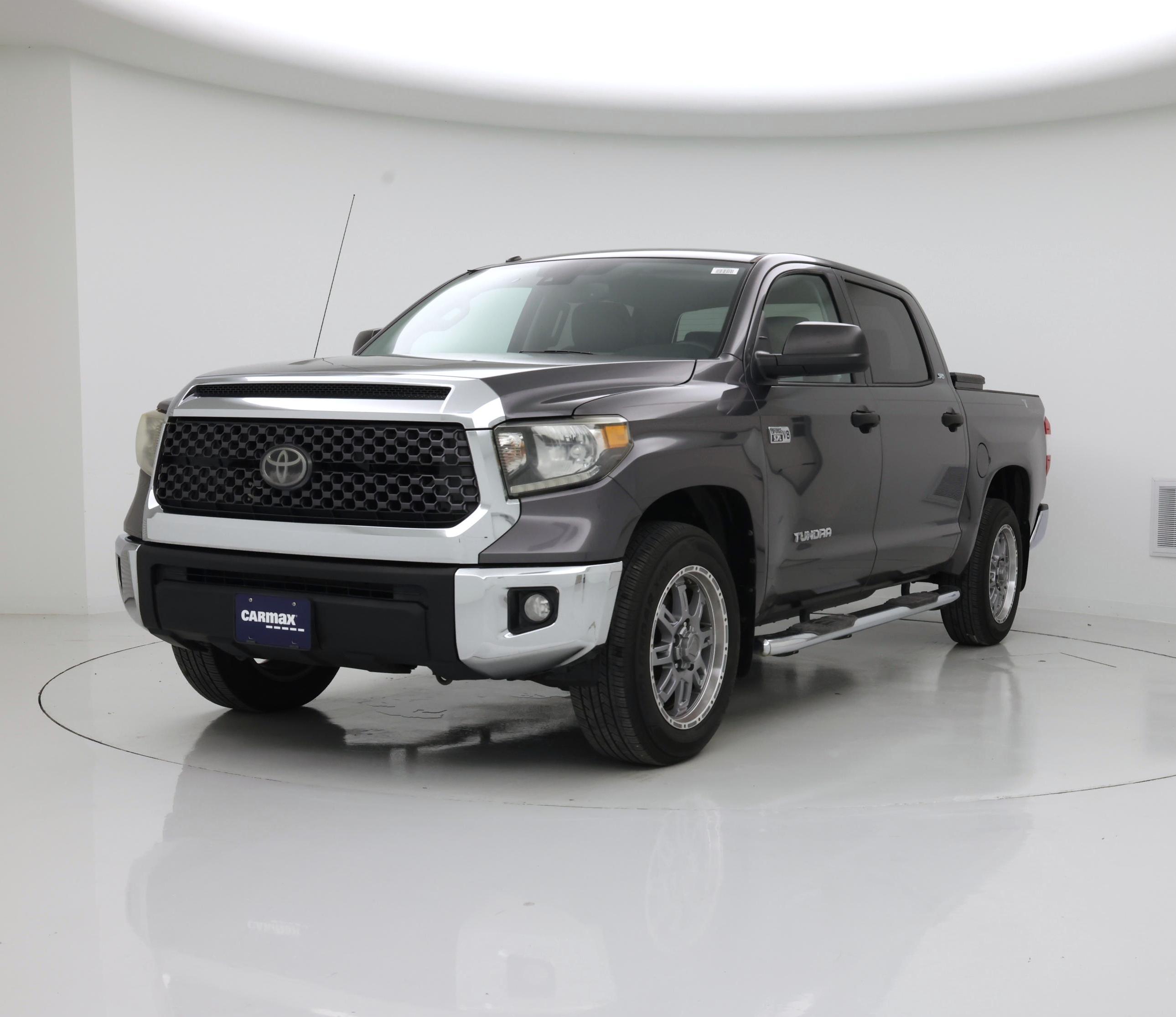 Thumbnail: 2018 Toyota Tundra - 4