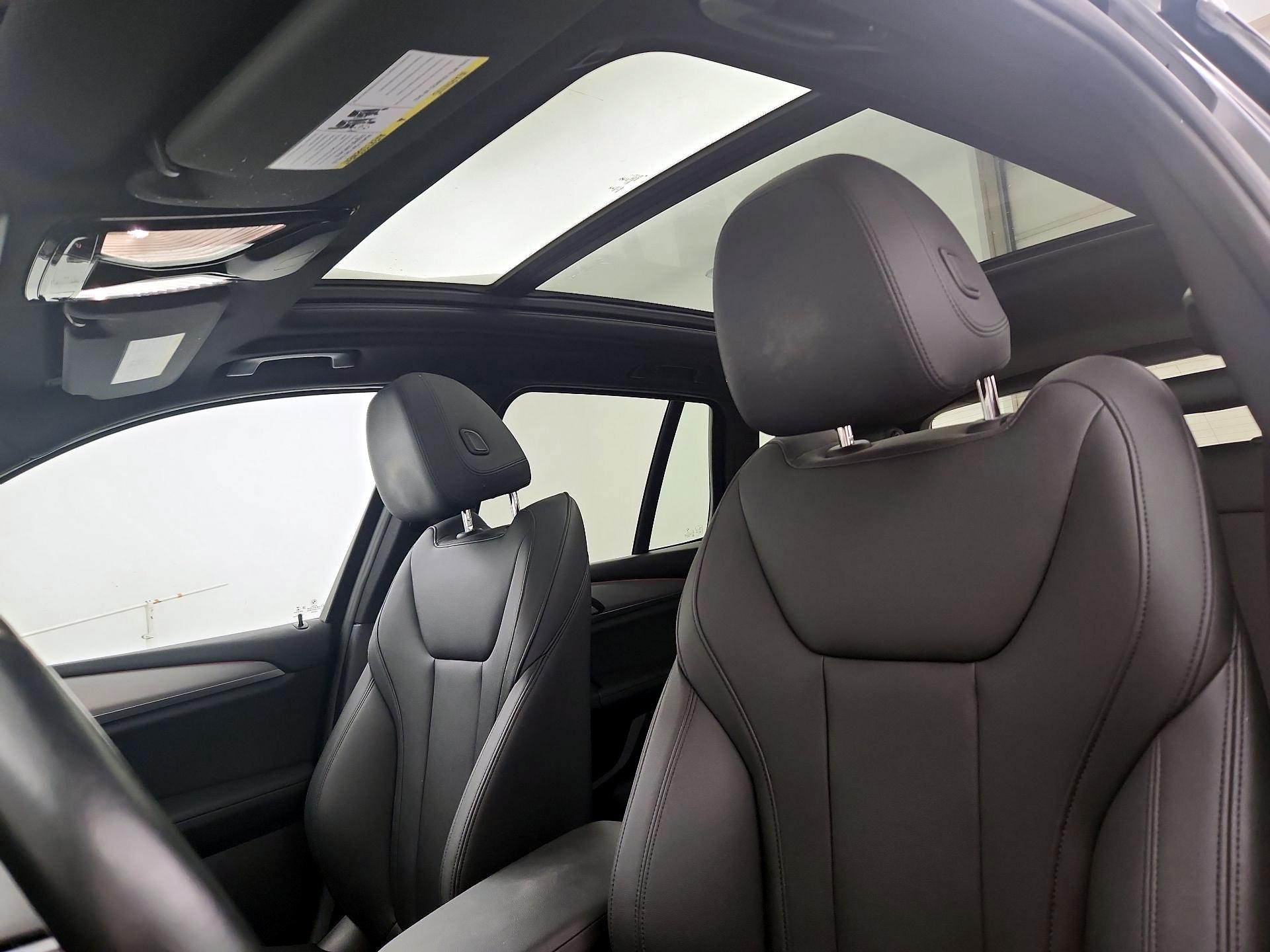 Thumbnail: 2021 BMW X3 - 19