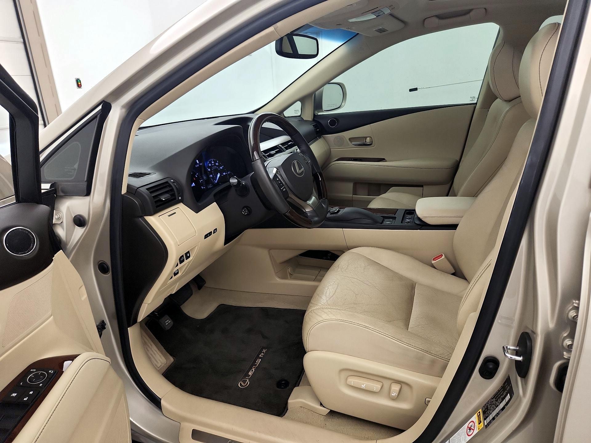 Thumbnail: 2015 Lexus RX - 11