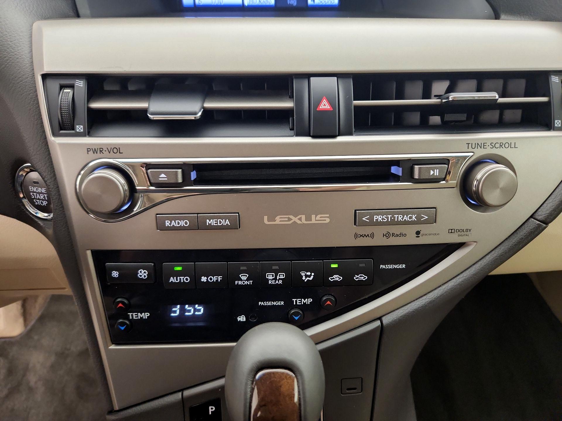 Thumbnail: 2015 Lexus RX - 17