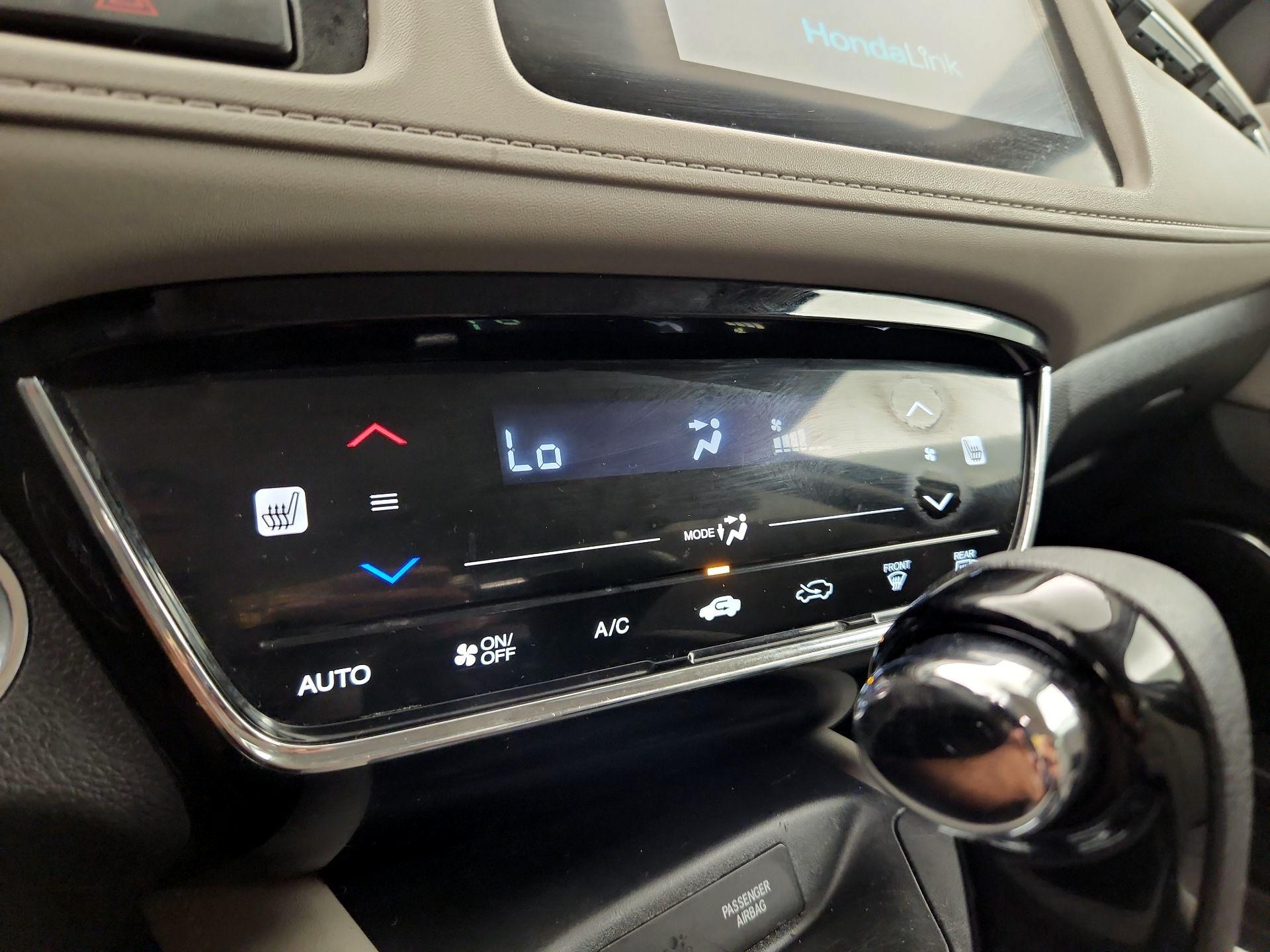 Thumbnail: 2018 Honda HR-V - 16