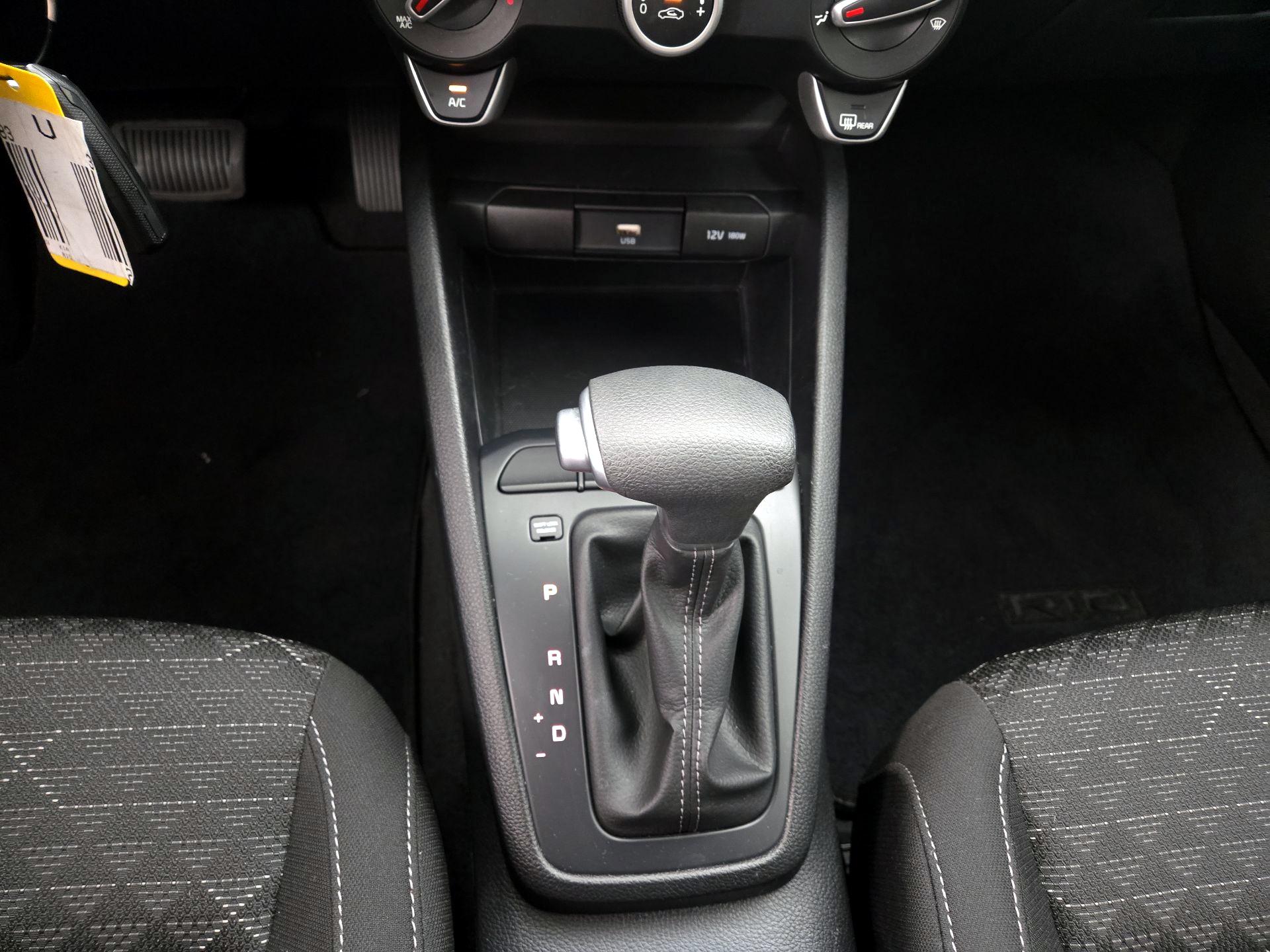 Thumbnail: 2023 Kia Rio - 17