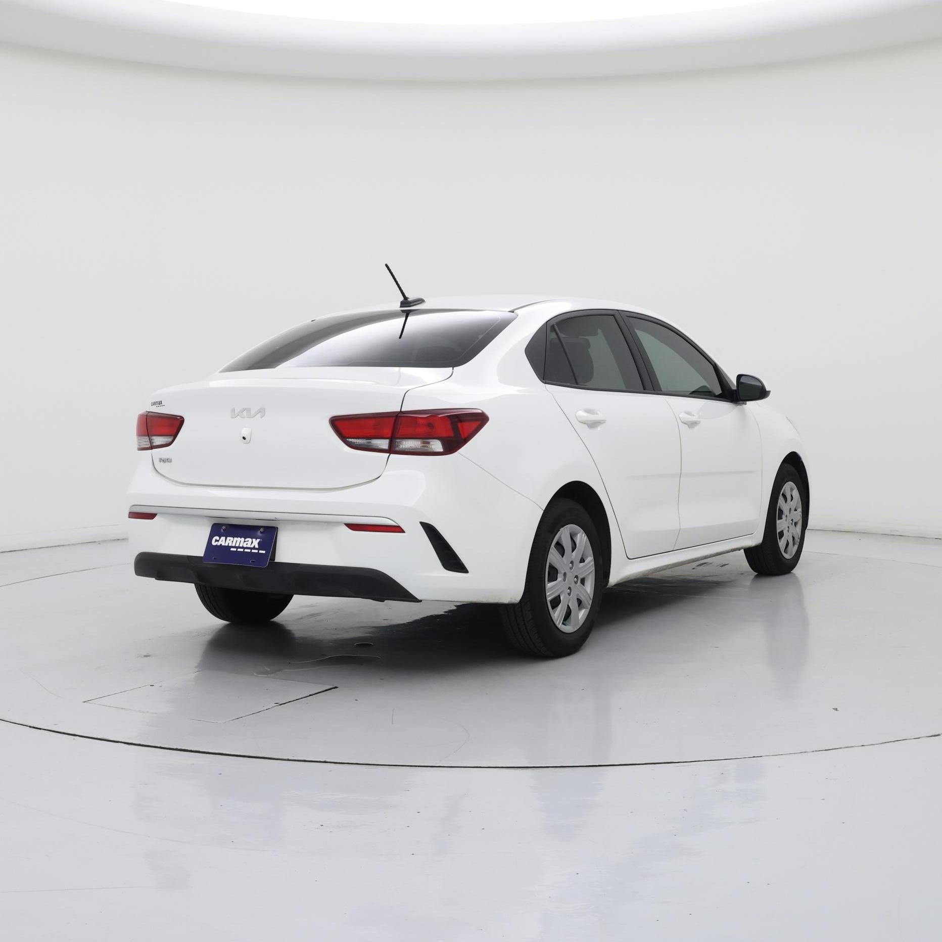 Thumbnail: 2023 Kia Rio - 8