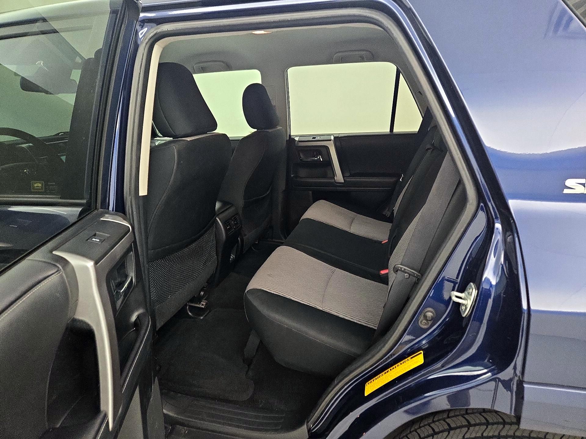 Thumbnail: 2020 Toyota 4Runner - 20