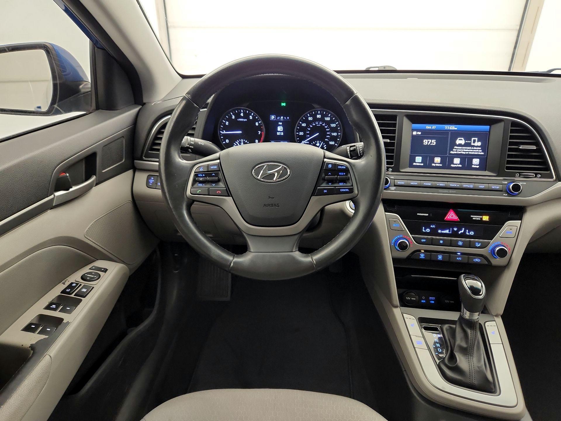 Thumbnail: 2017 Hyundai Elantra - 10