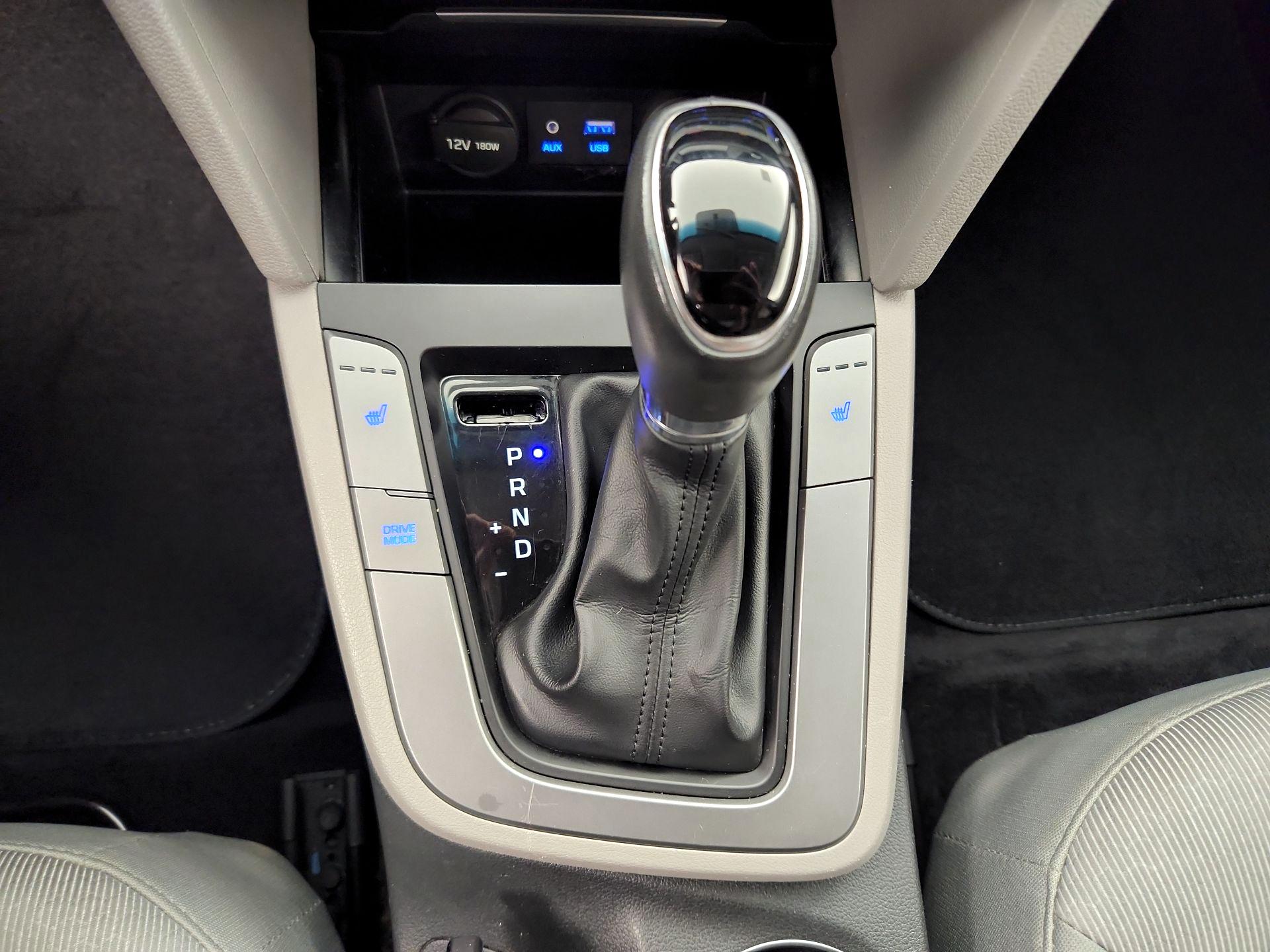 Thumbnail: 2017 Hyundai Elantra - 17