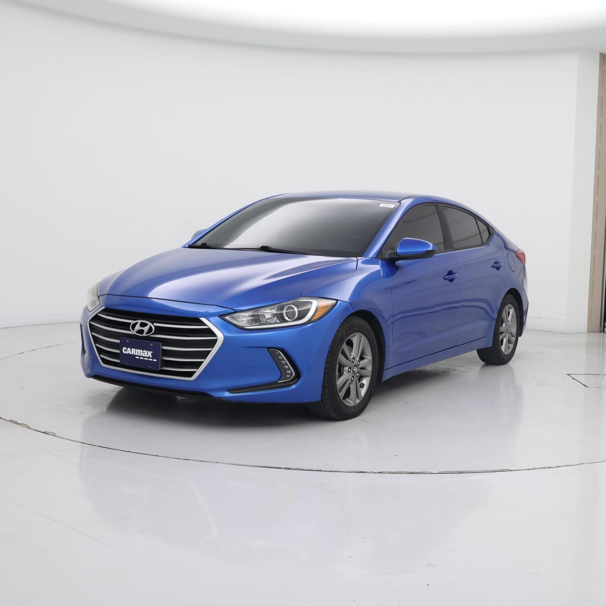 Thumbnail: 2017 Hyundai Elantra - 4