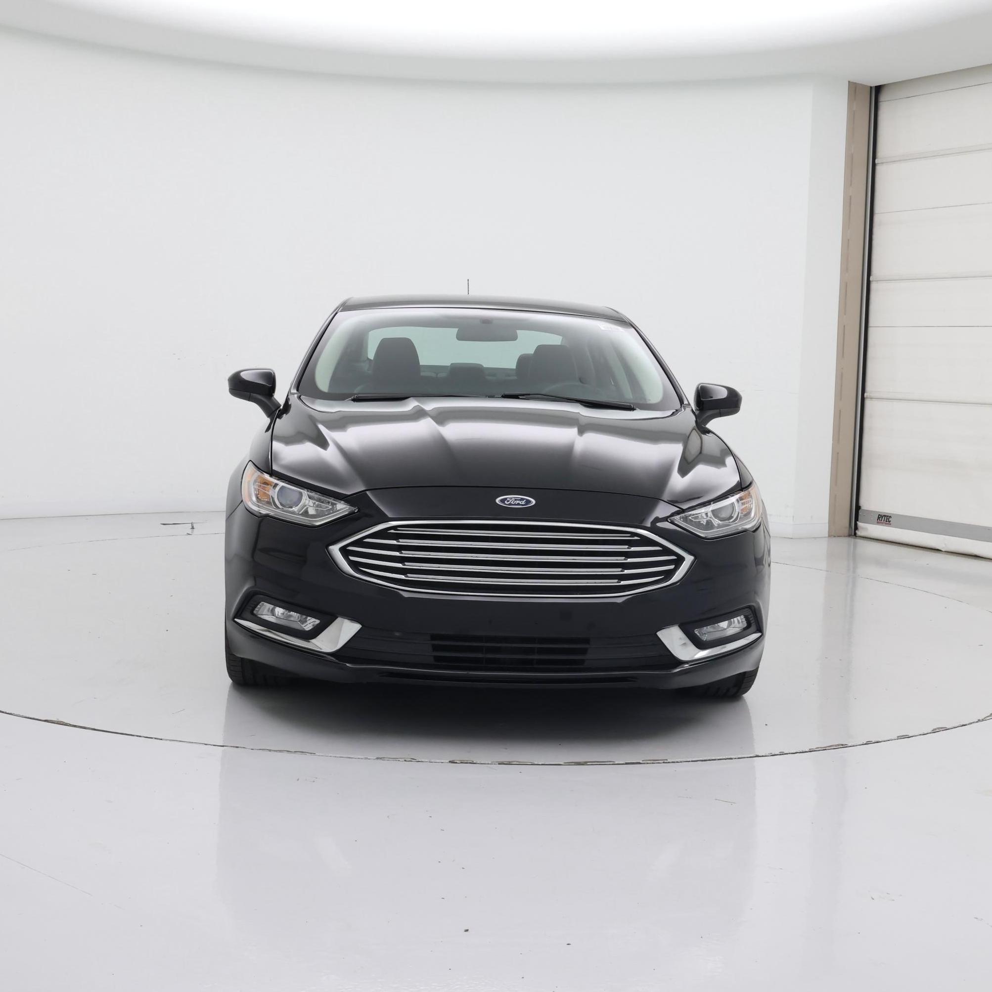 Thumbnail: 2017 Ford Fusion - 5