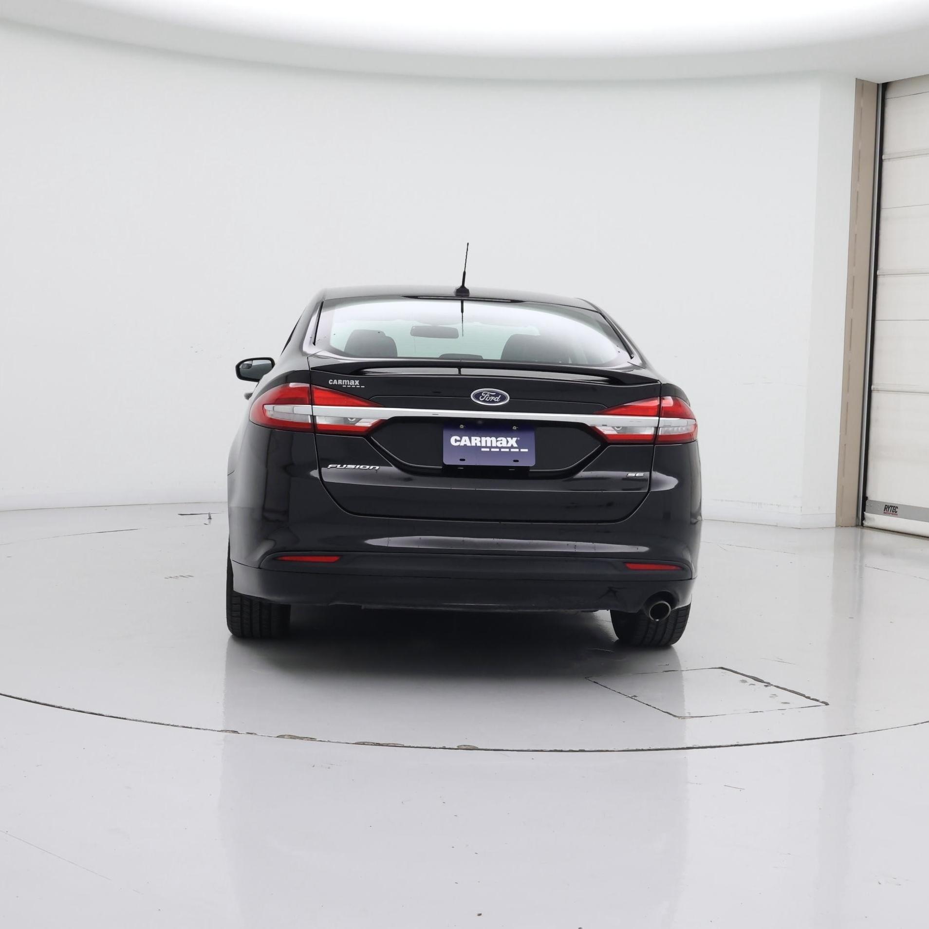 Thumbnail: 2017 Ford Fusion - 6