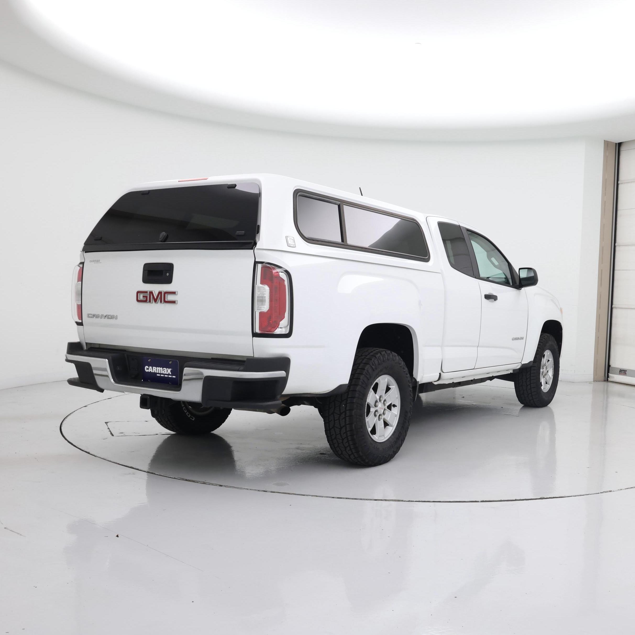 Thumbnail: 2016 GMC Canyon - 8