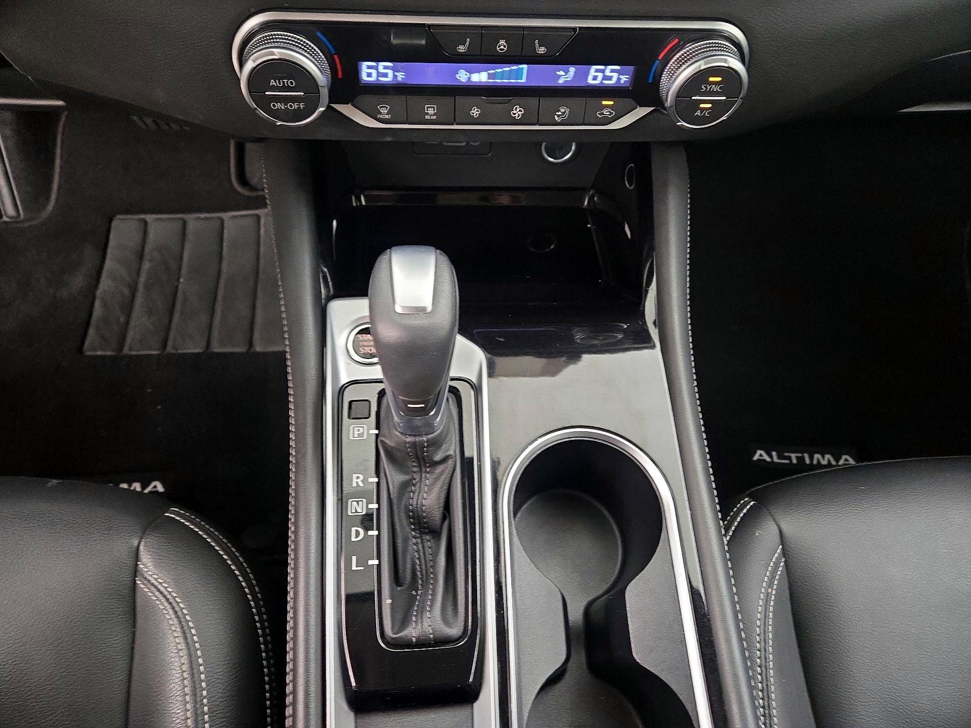 Thumbnail: 2021 Nissan Altima - 16