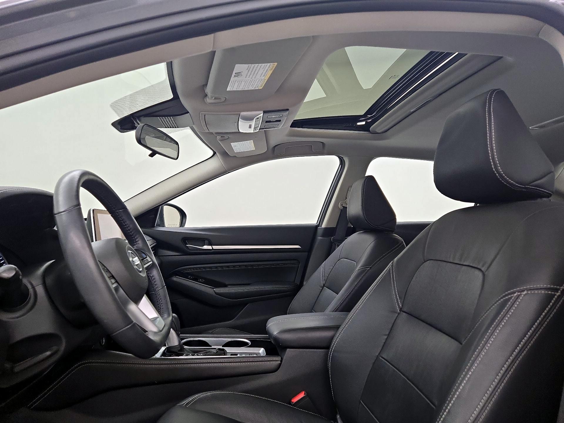 Thumbnail: 2021 Nissan Altima - 18