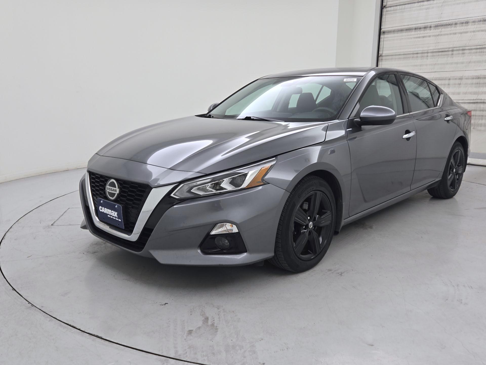 Thumbnail: 2021 Nissan Altima - 3