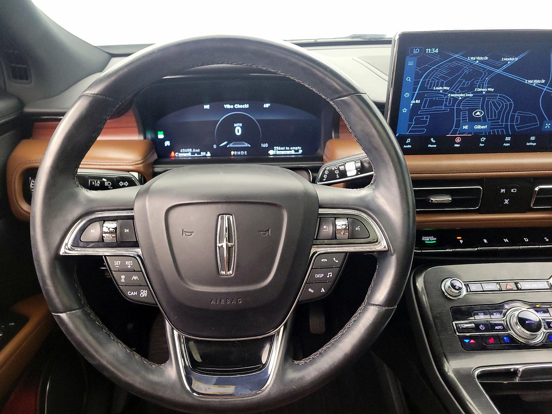 Thumbnail: 2021 Lincoln Nautilus - 10
