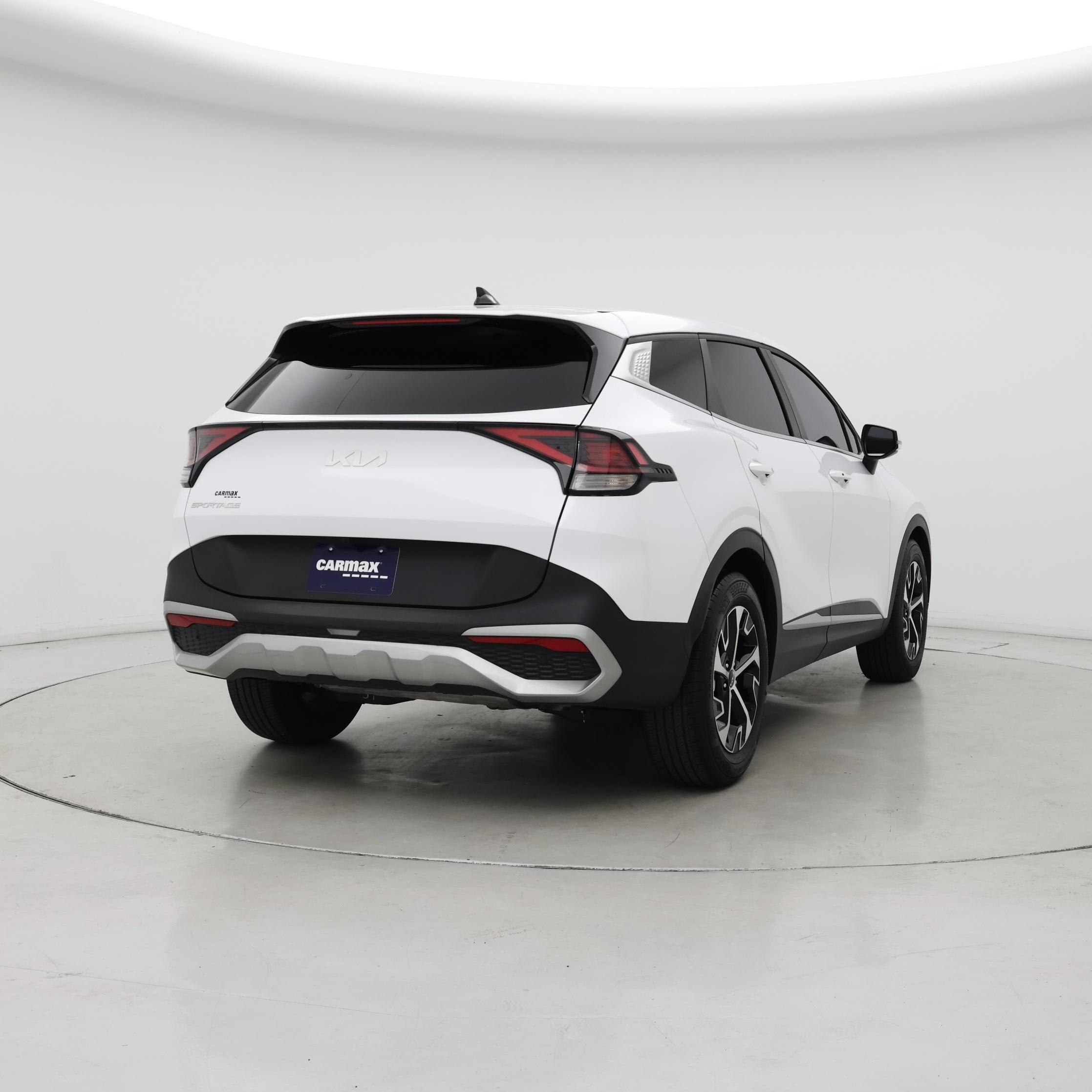 Thumbnail: 2024 Kia Sportage - 8