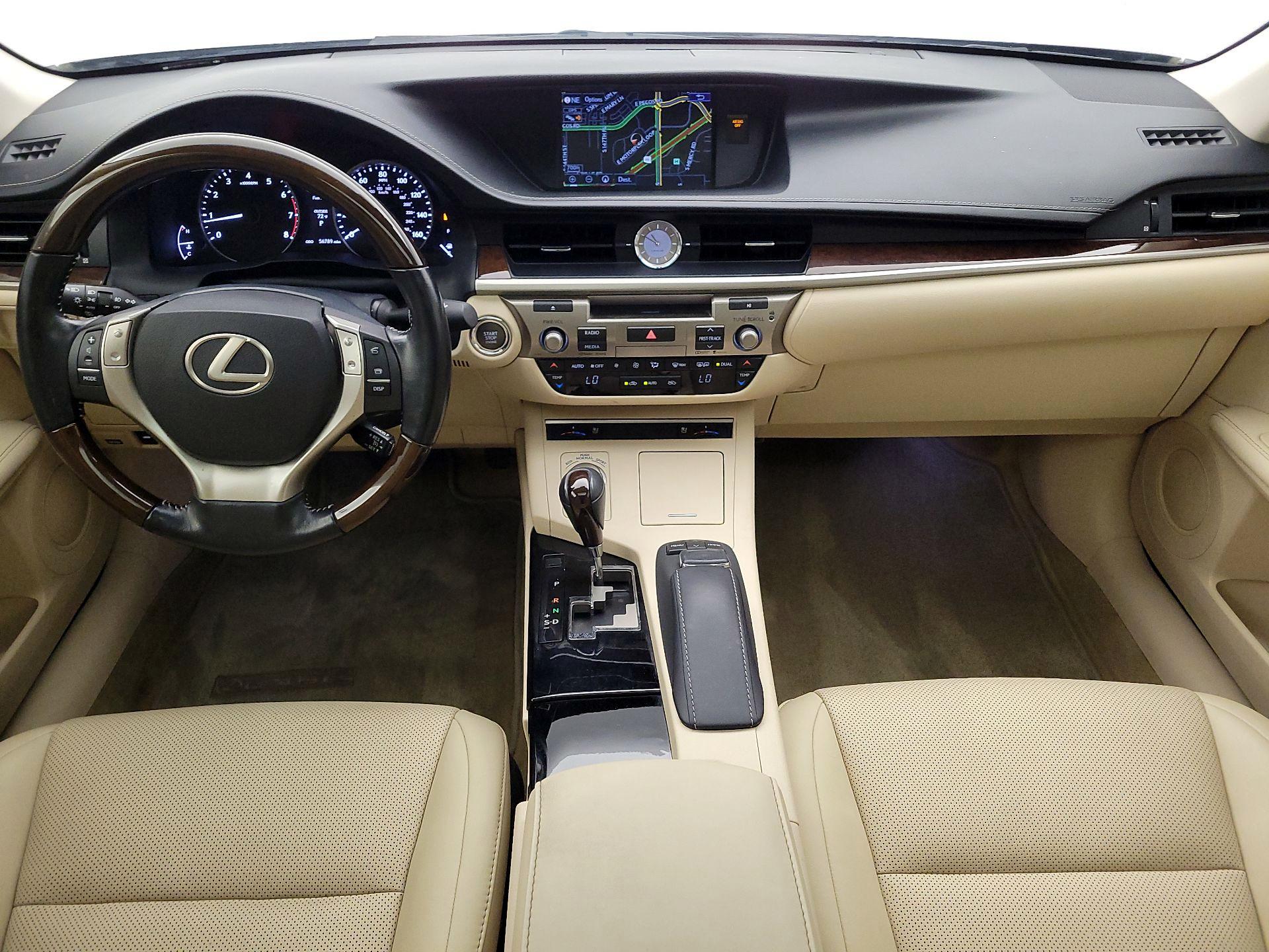 Thumbnail: 2015 Lexus ES - 9