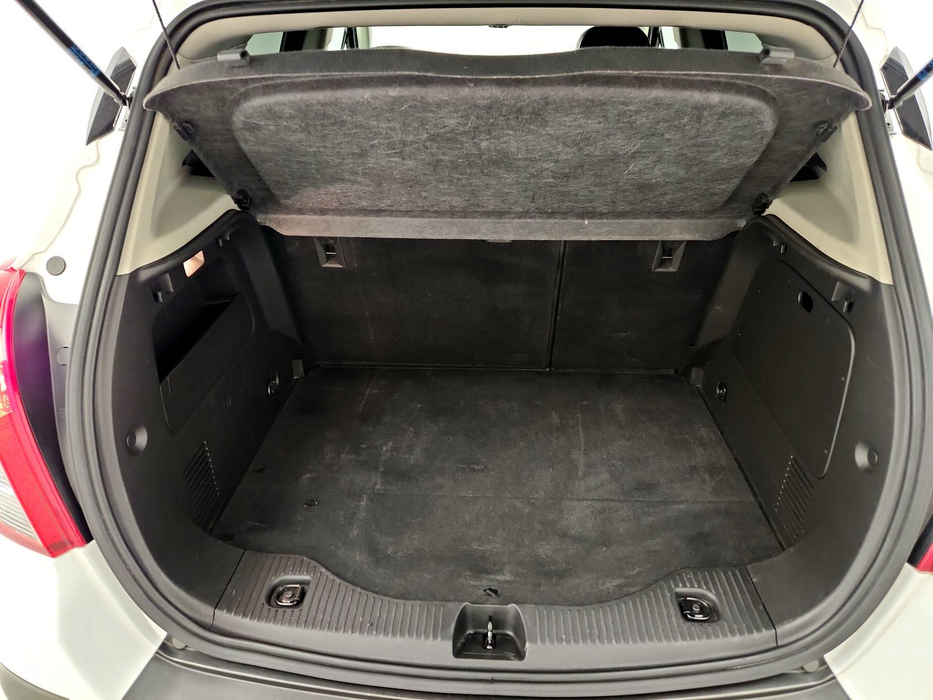 Thumbnail: 2016 Buick Encore - 20