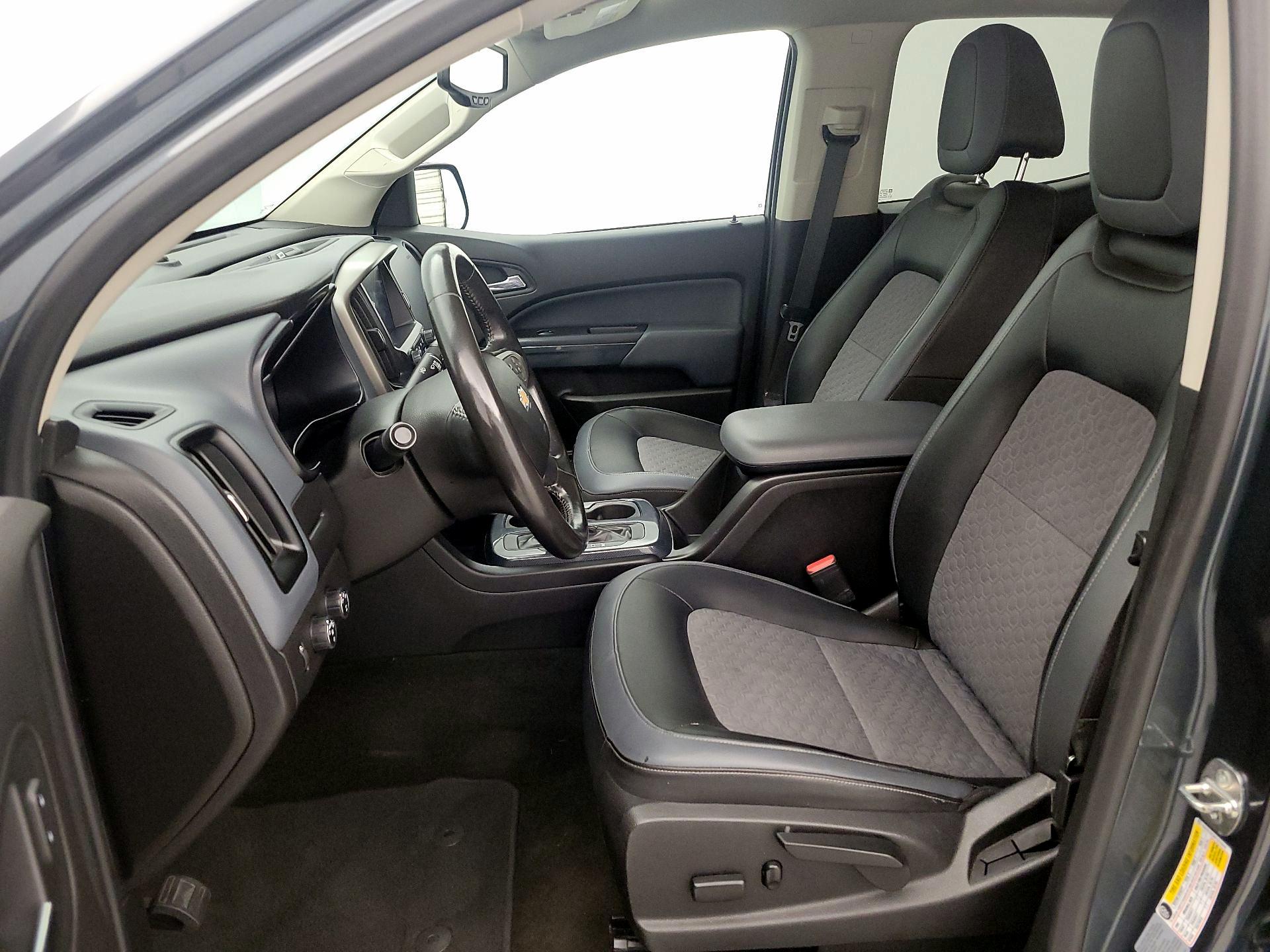 Thumbnail: 2015 Chevrolet Colorado - 11
