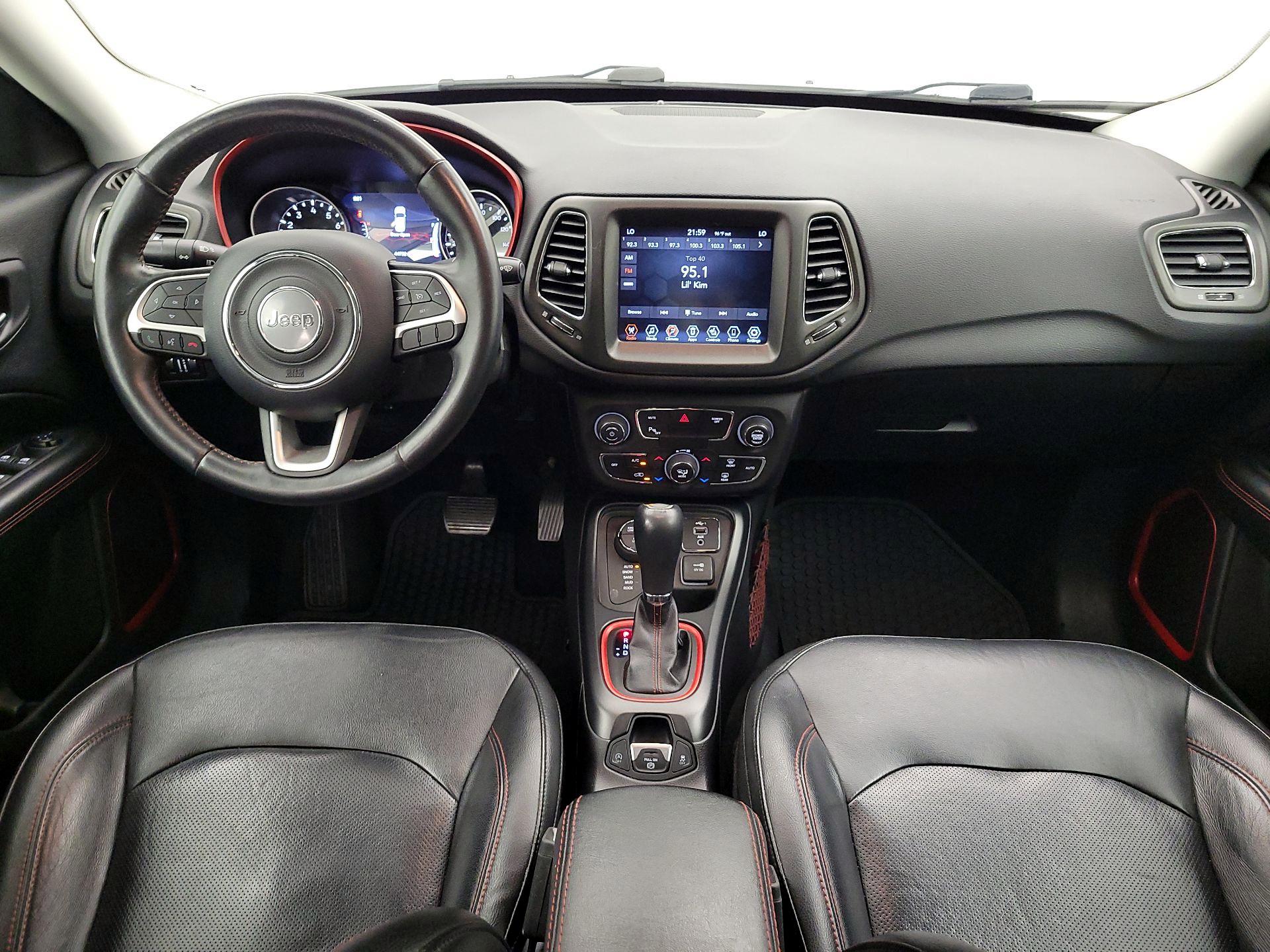 Thumbnail: 2019 Jeep Compass - 9