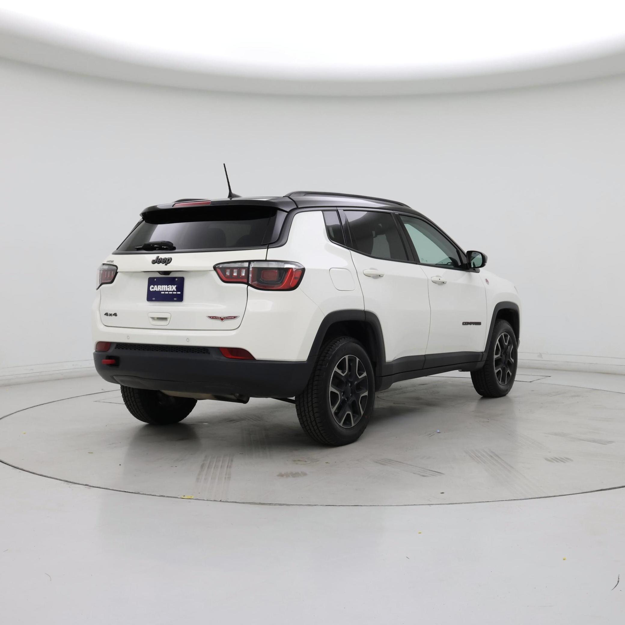 Thumbnail: 2019 Jeep Compass - 8