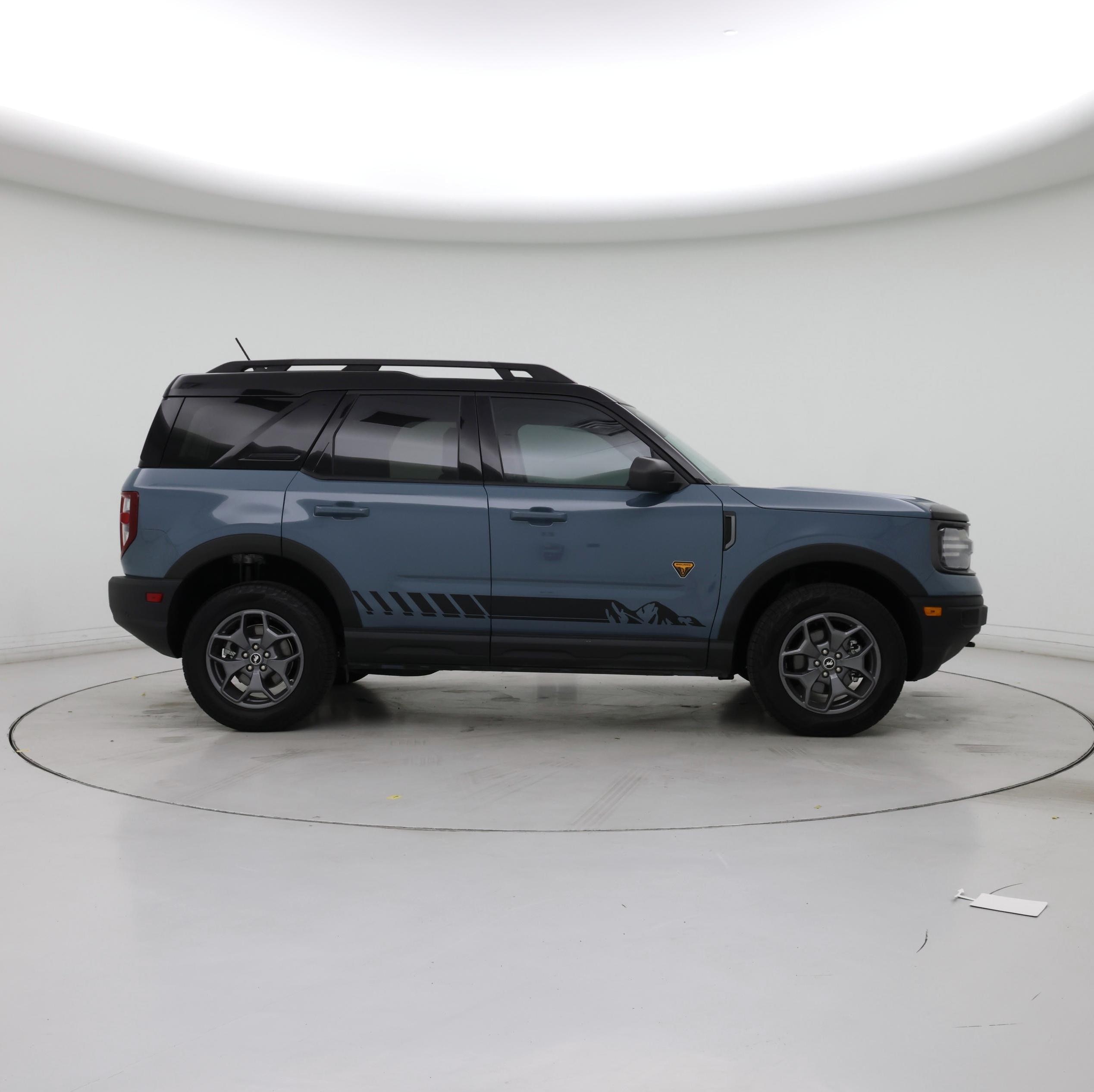 Thumbnail: 2022 Ford Bronco Sport - 7