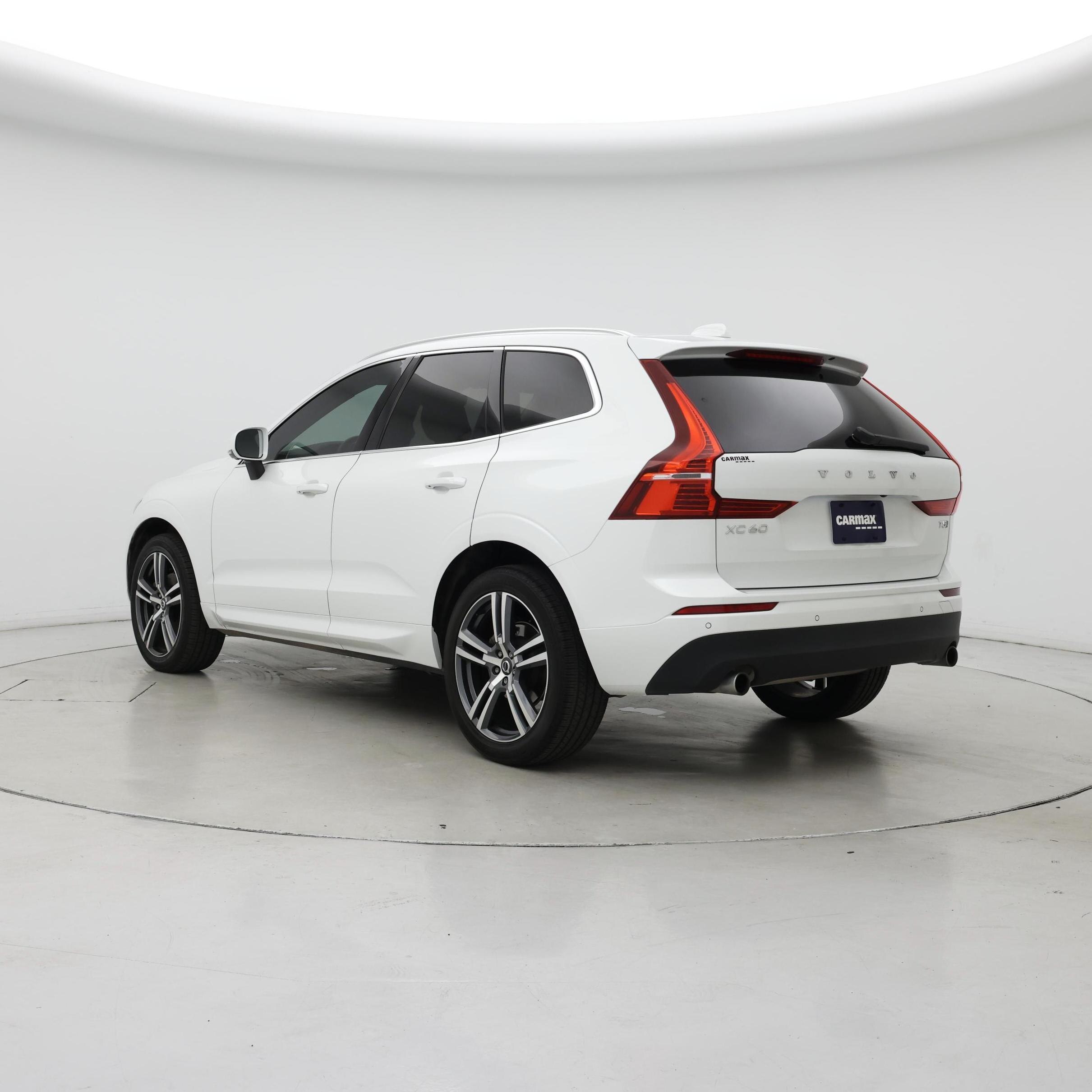 Thumbnail: 2021 Volvo XC60 - 2