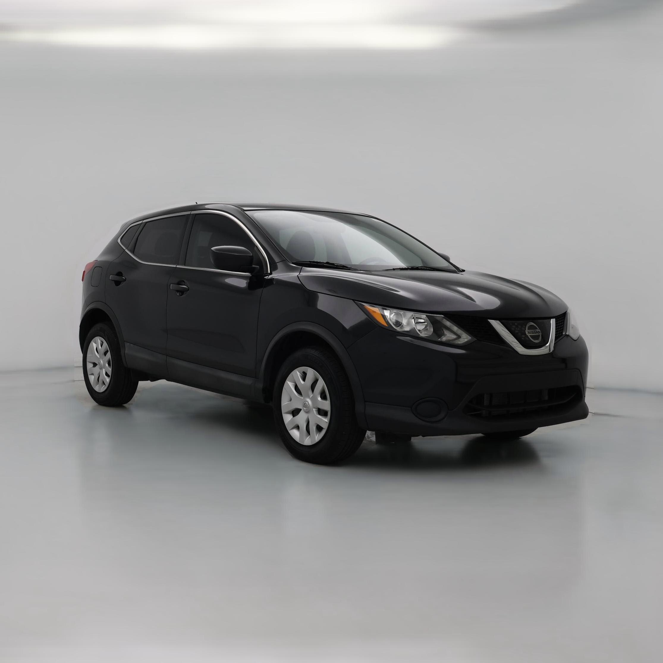 Thumbnail: 2018 Nissan Rogue Sport - 1