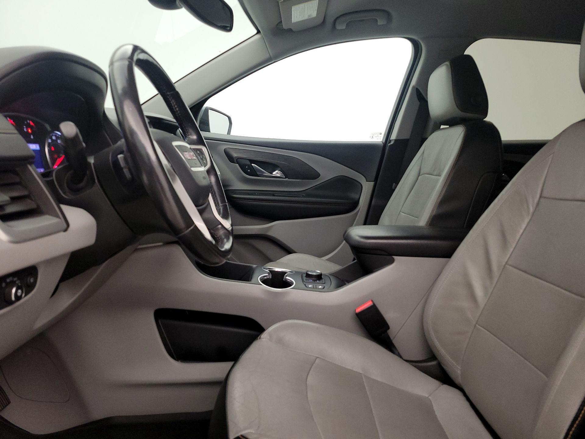 Thumbnail: 2021 GMC Terrain - 11