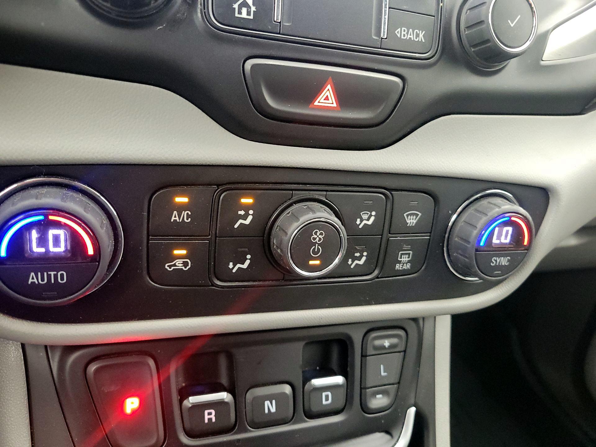 Thumbnail: 2021 GMC Terrain - 16