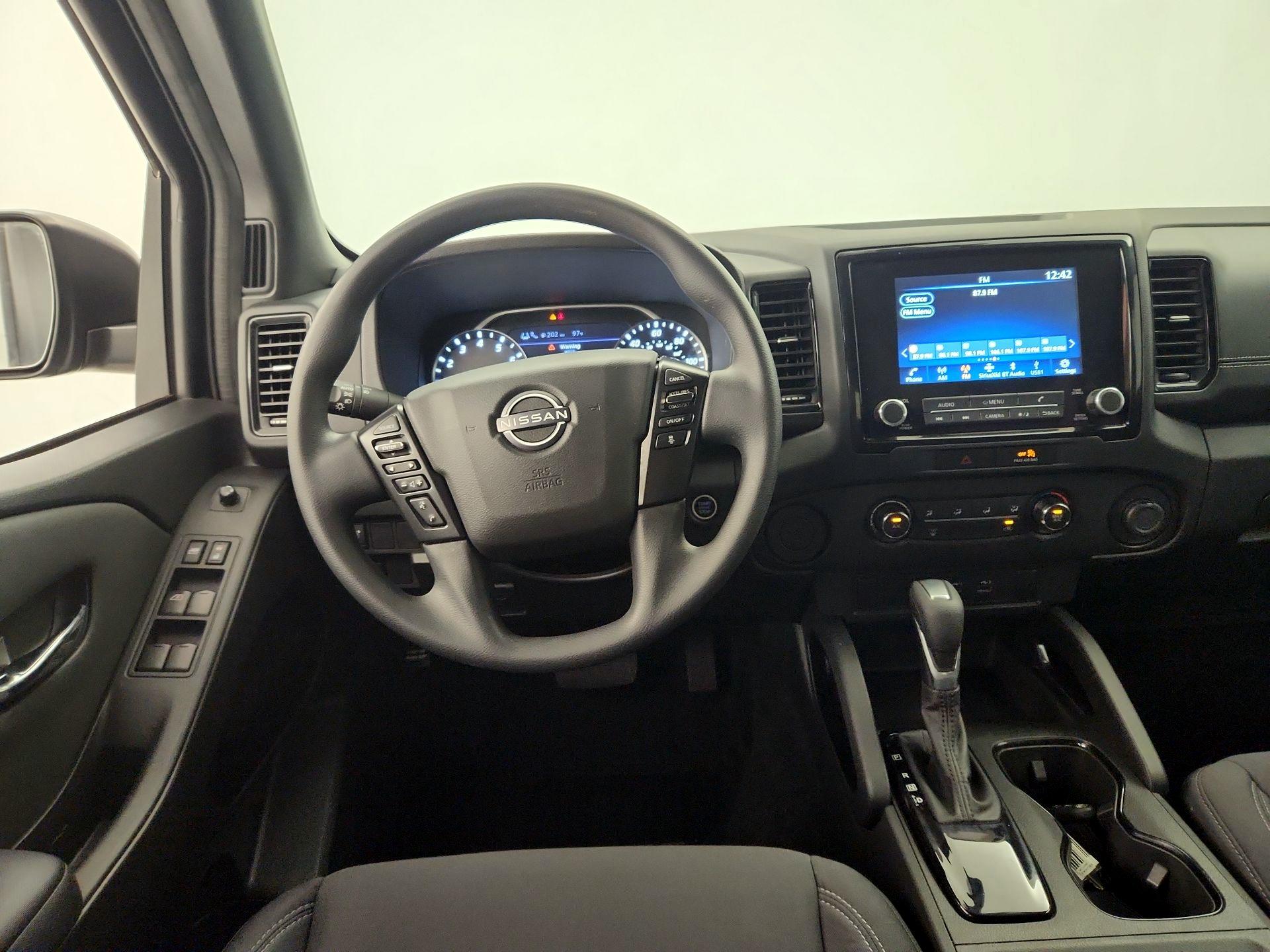 Thumbnail: 2023 Nissan Frontier - 10