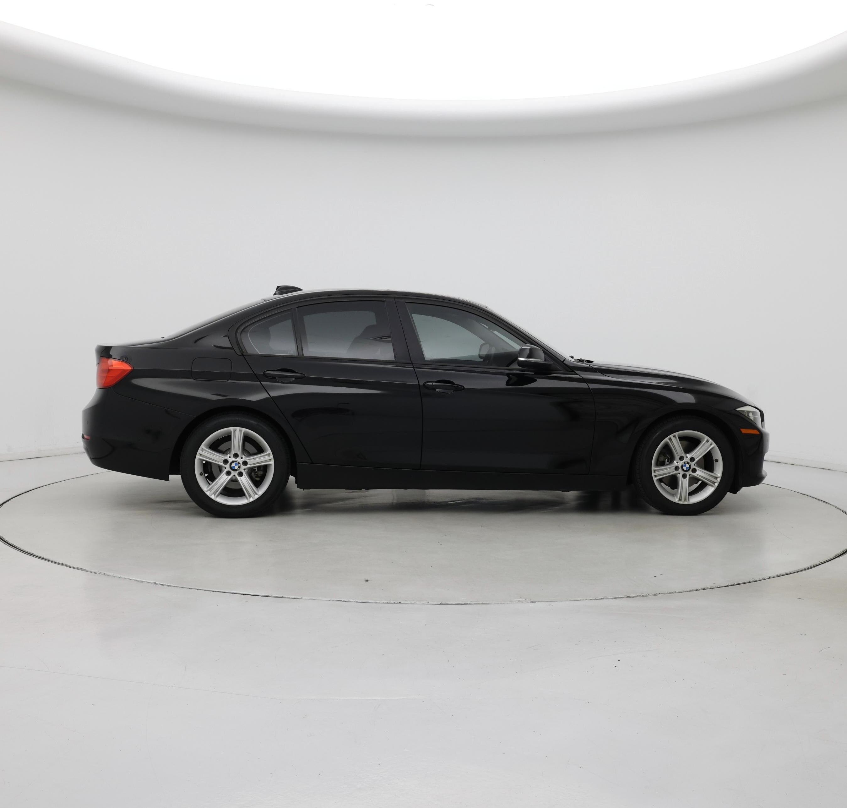 Thumbnail: 2015 BMW 3 Series - 7