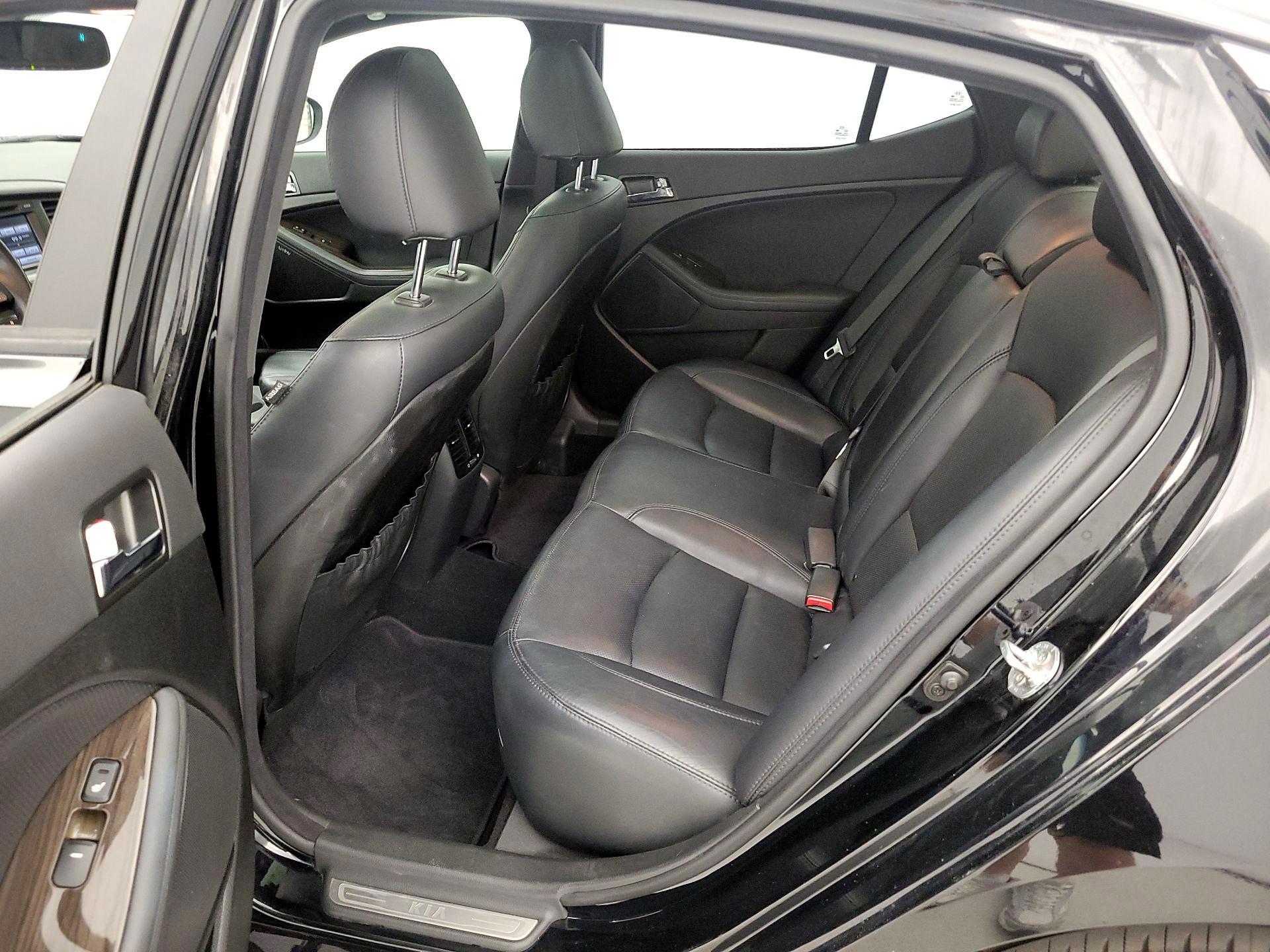 Thumbnail: 2013 Kia Optima - 20