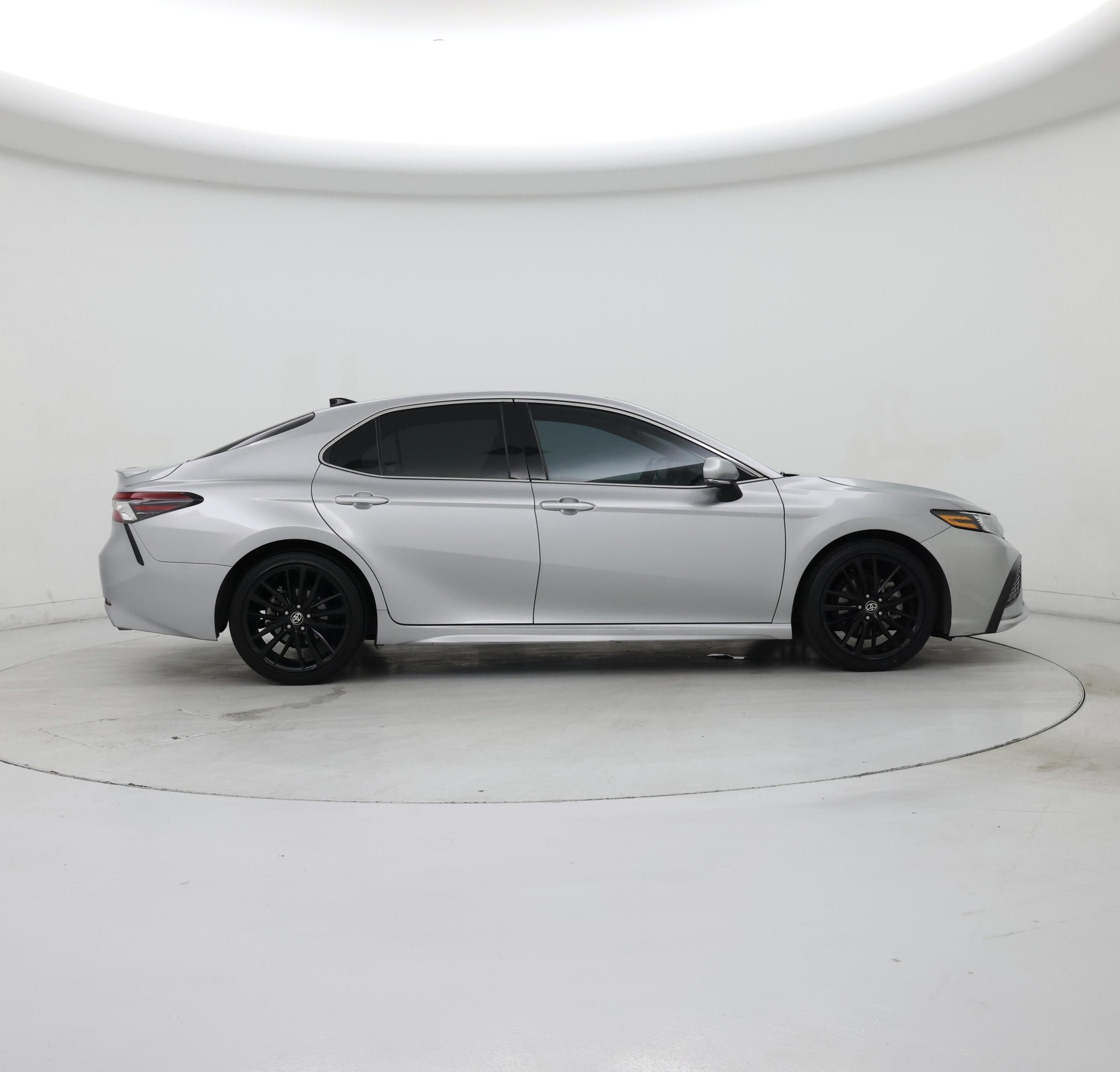 Thumbnail: 2023 Toyota Camry - 7