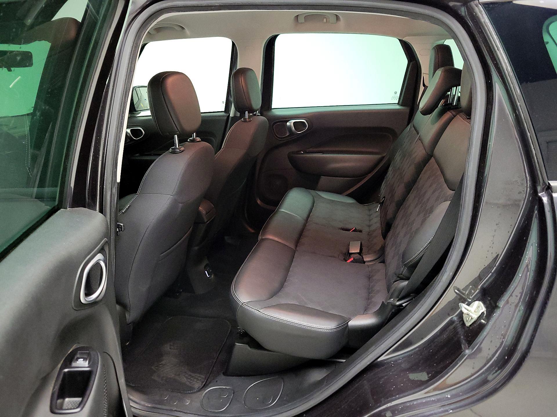 Thumbnail: 2020 Fiat 500L - 18
